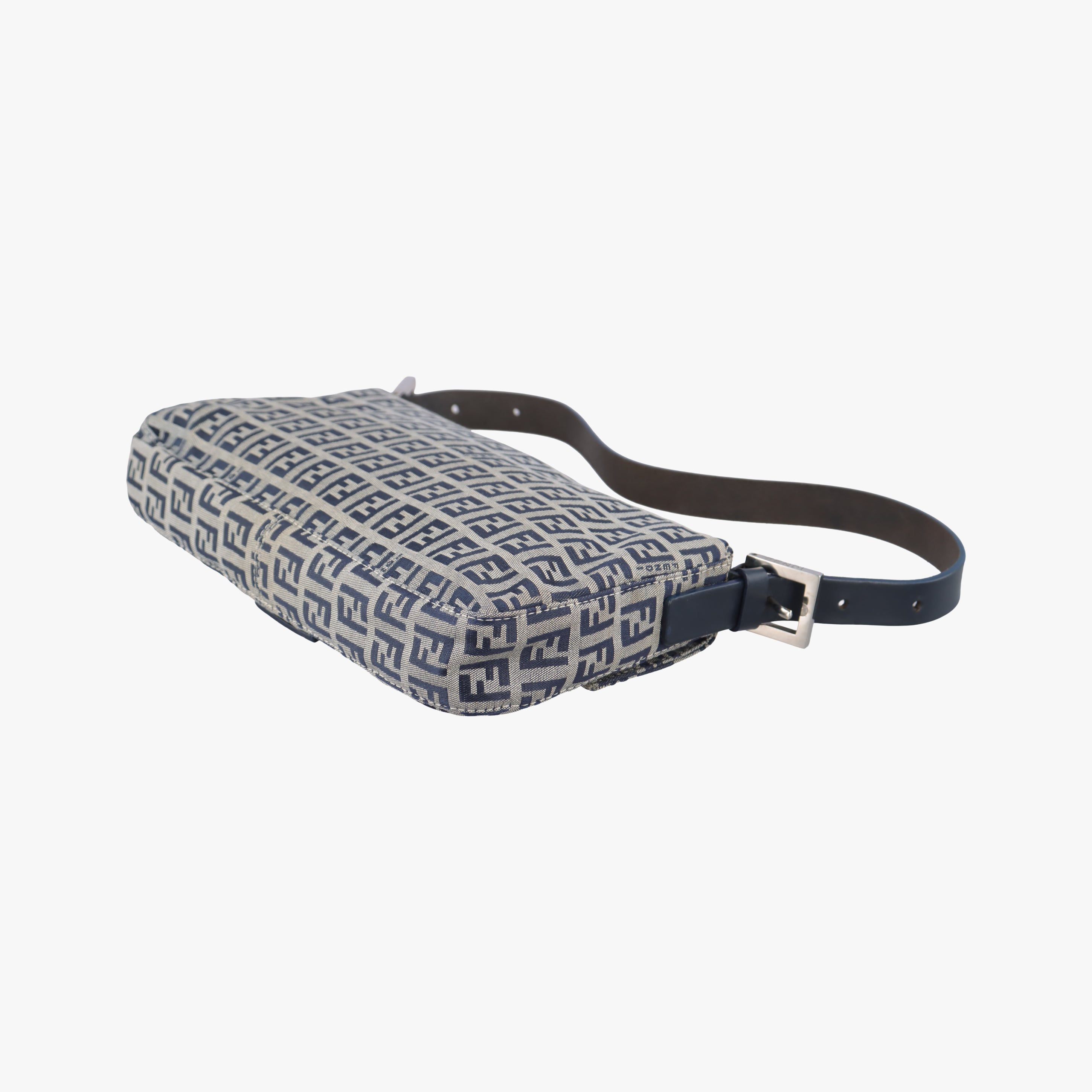 Secondhand Fendi Baguette Navy Jacquard 26424 shoulderbag | stylenewstar