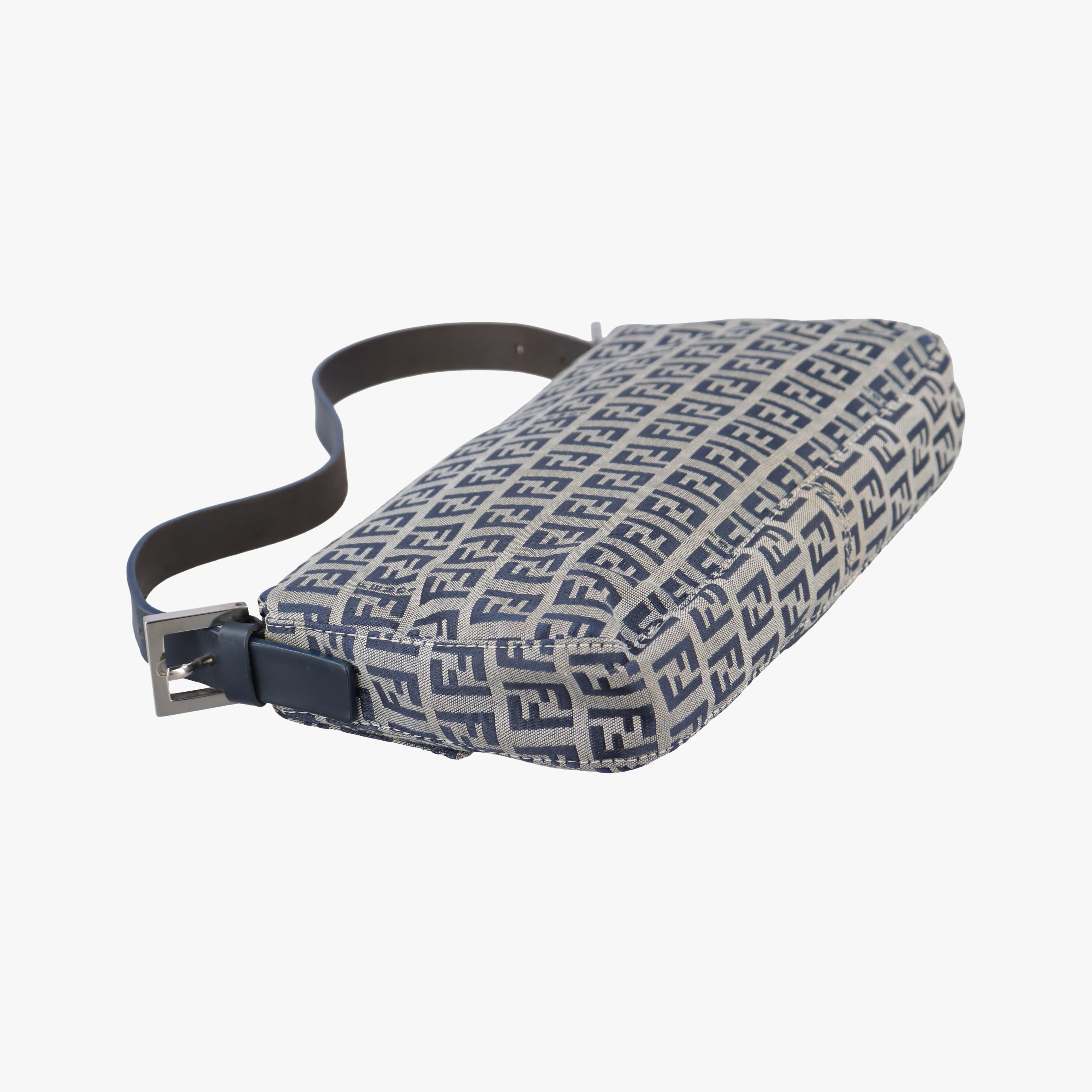 Secondhand Fendi Baguette Navy Jacquard 26424 shoulderbag | stylenewstar