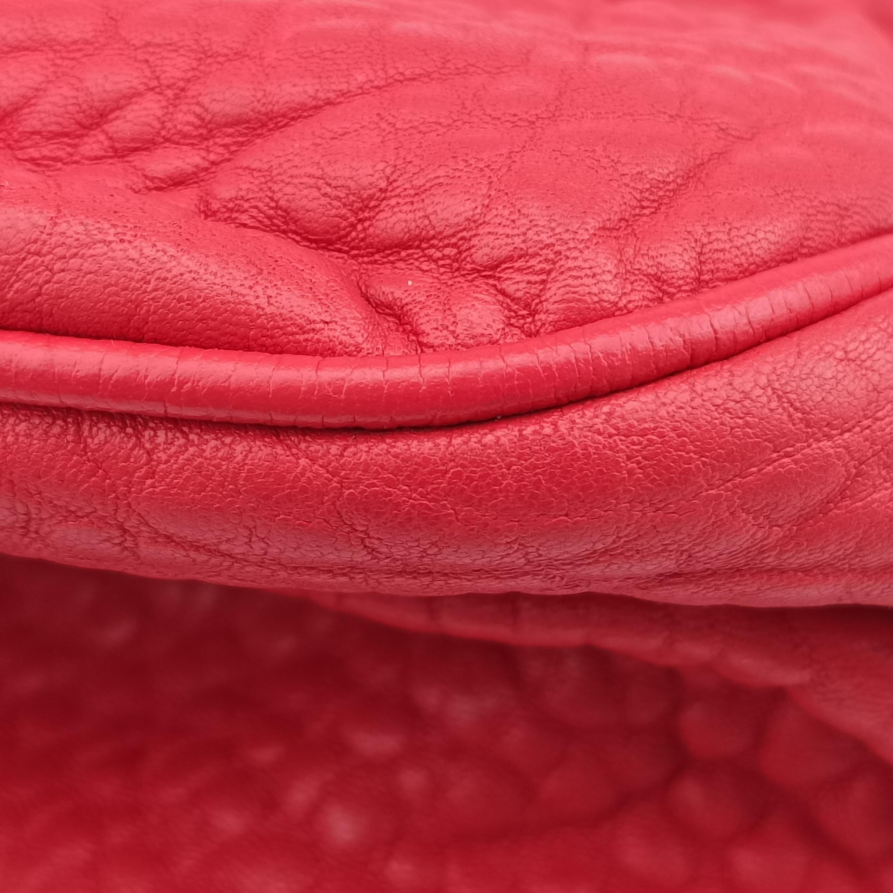 Pre-owned Fendi Mia Red Leather 8BR616 shoulderbag | stylenewstar