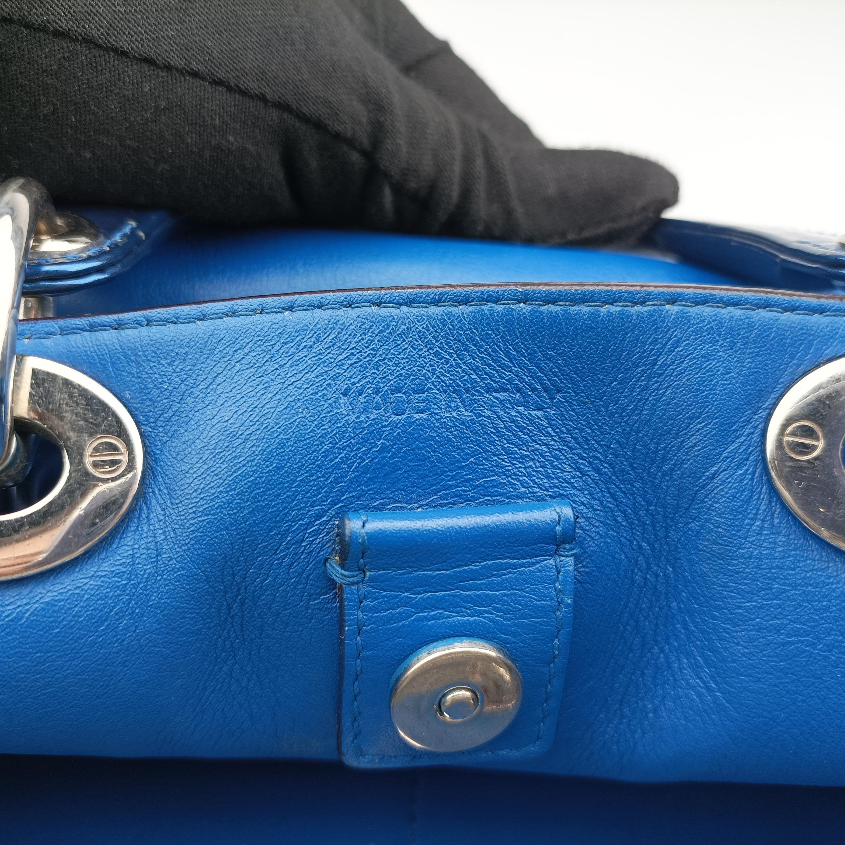 Pre-owned Christian Dior Diorissimo Blue Leather  shoulderbag | stylenewstar