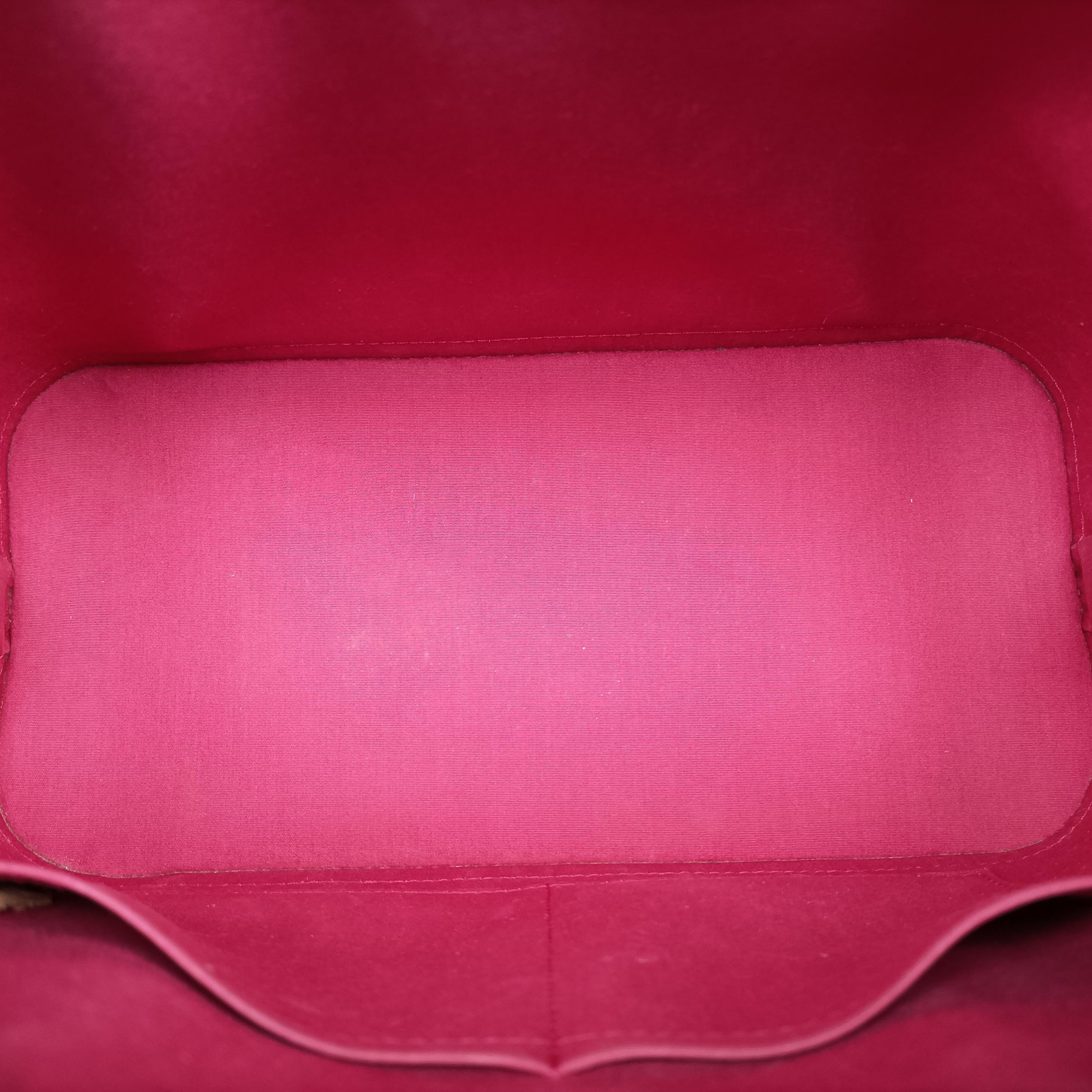 Pre-owned Louis Vuitton Alma PM pomme d'amour Vernis M90096 handbag | stylenewstar