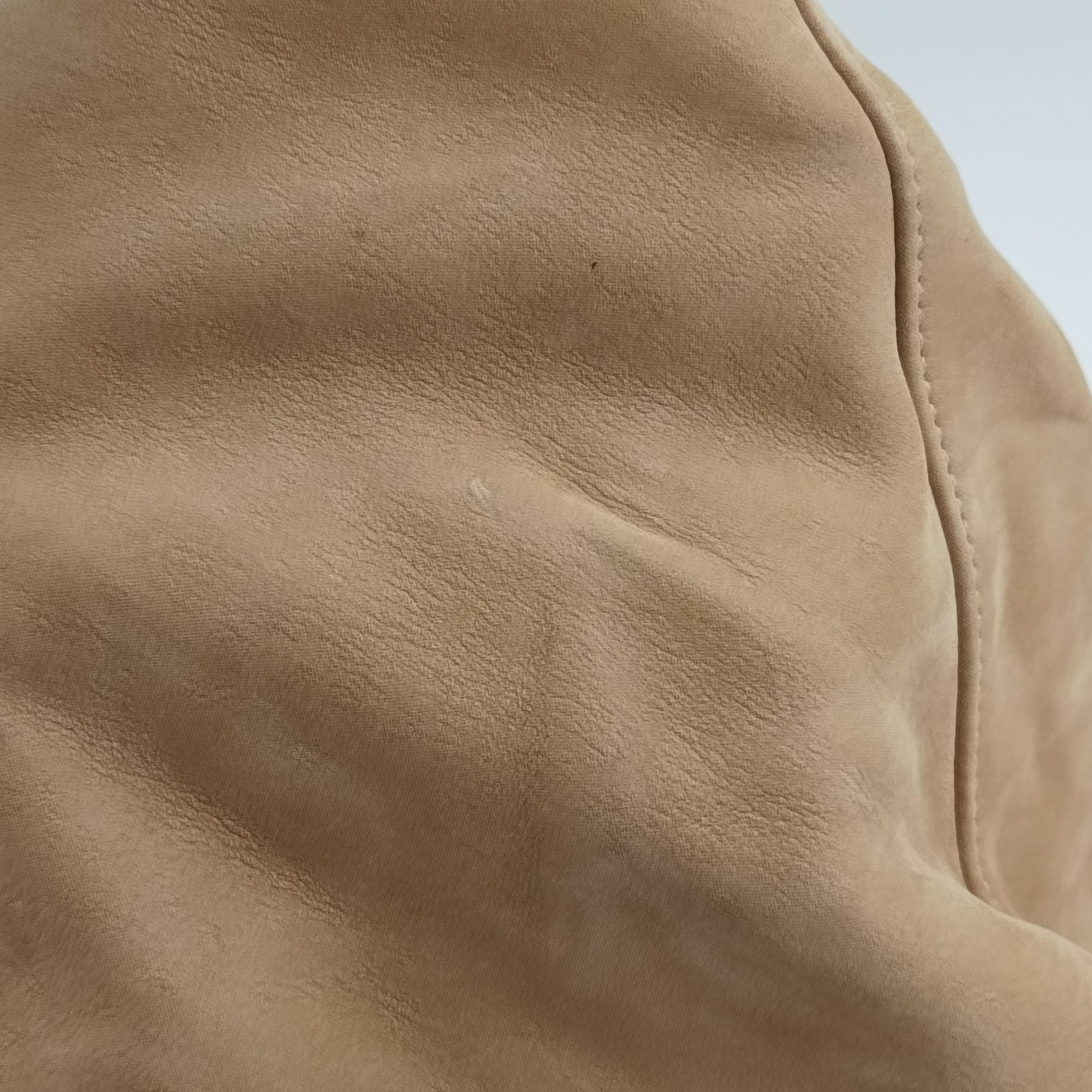 Pre-owned Fendi Big Mamma Forever Flap Beige Leather 8BR638 shoulderbag | stylenewstar