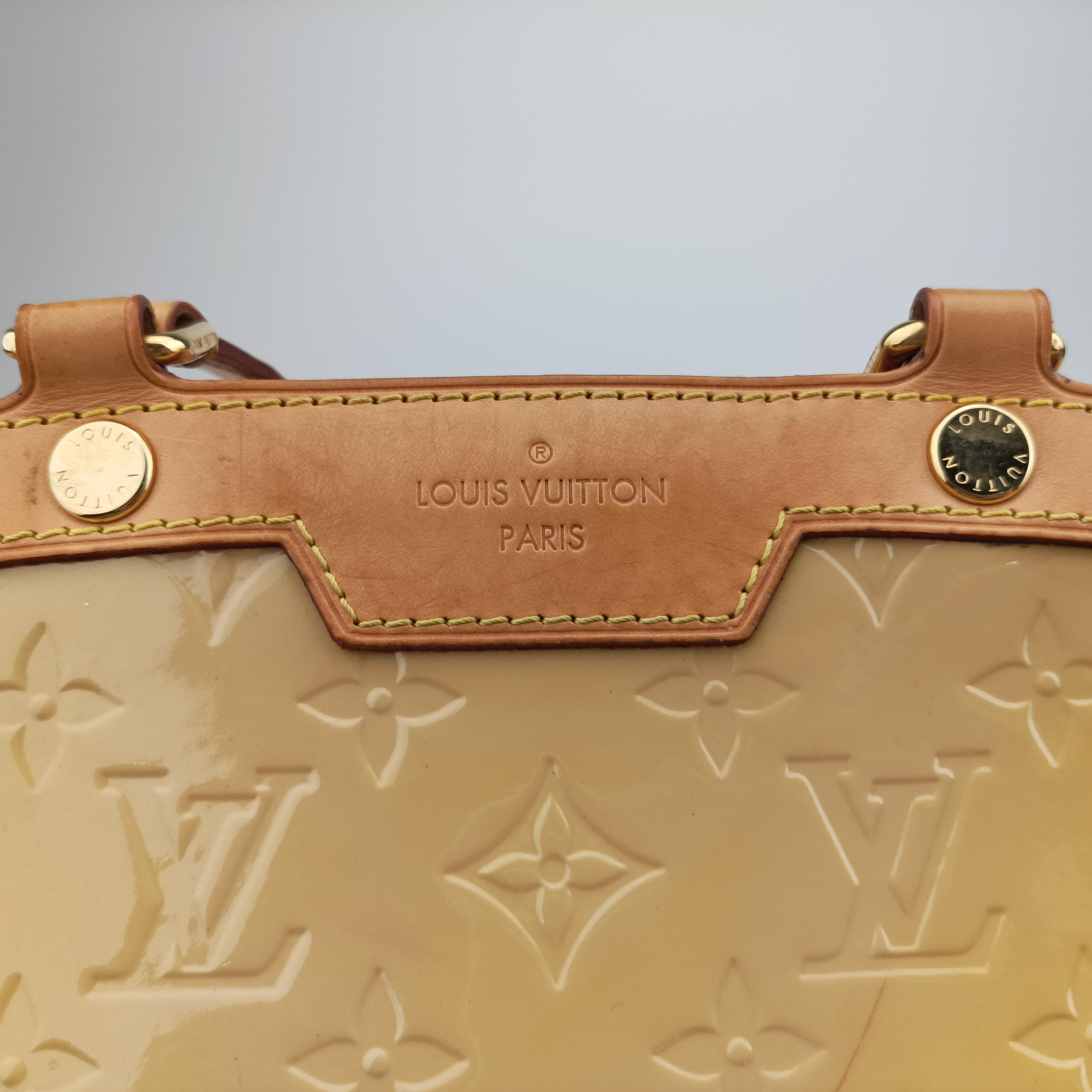 Pre-owned Louis Vuitton Bréa MM Dunne Vernis M90180 shoulderbag | stylenewstar