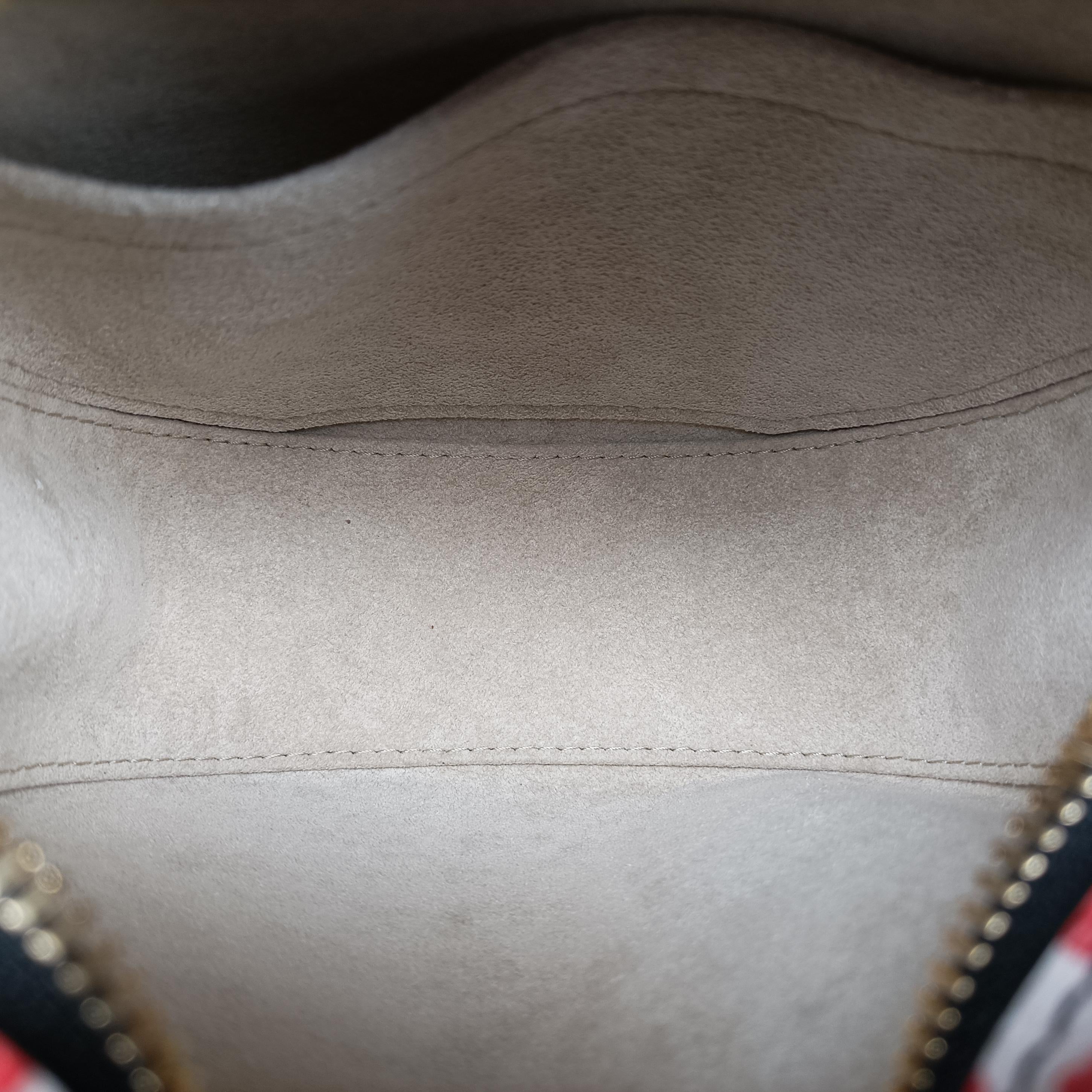 Pre-owned Louis Vuitton LV Crafty Boite Chapeau Soupour CREME ROUGE Monogram Giant M45366 shoulderbag | stylenewstar