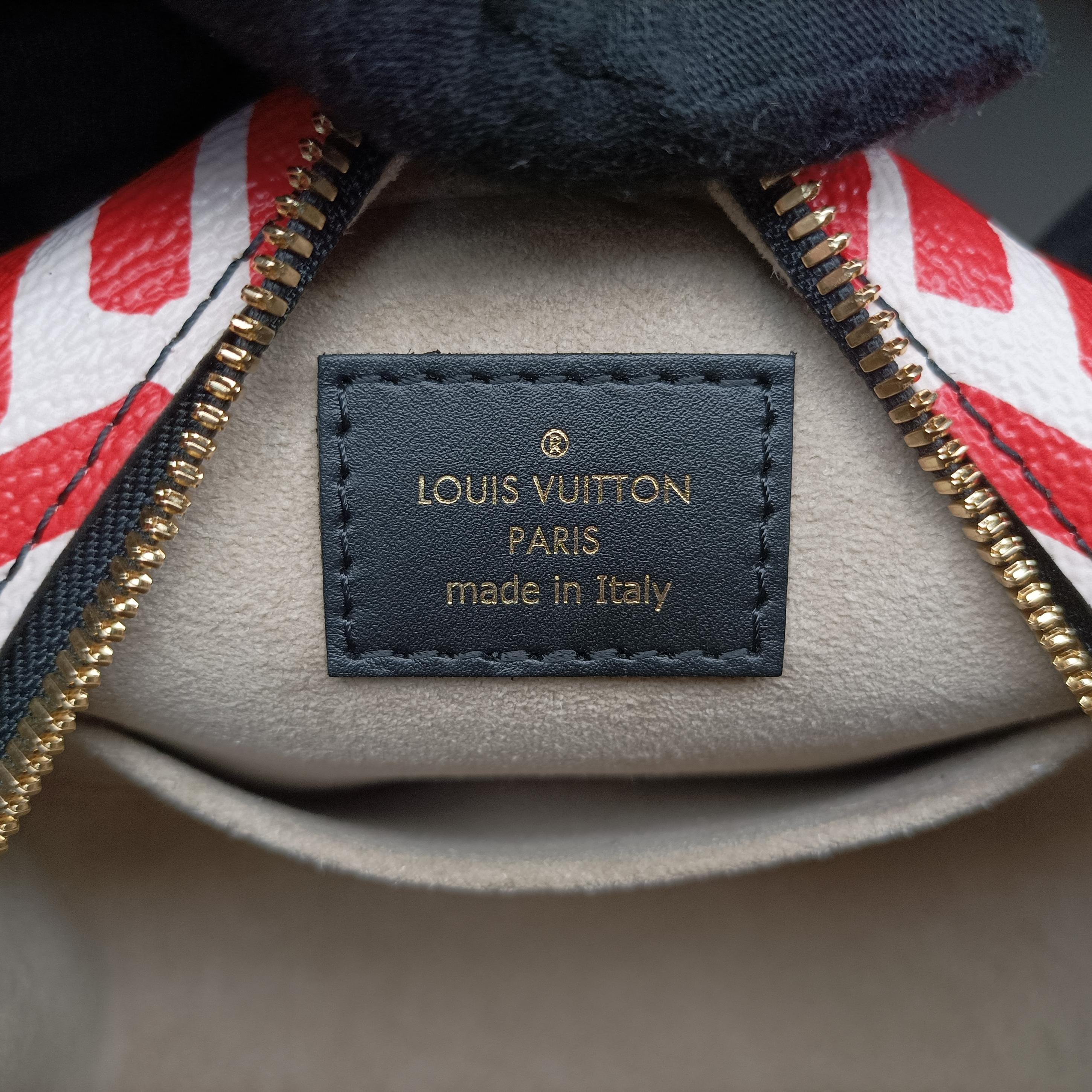 Pre-owned Louis Vuitton LV Crafty Boite Chapeau Soupour CREME ROUGE Monogram Giant M45366 shoulderbag | stylenewstar