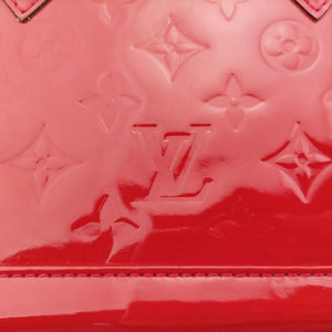 Vintage Louis Vuitton Alma BB pomme d'amour Vernis M91606 shoulderbag | stylenewstar