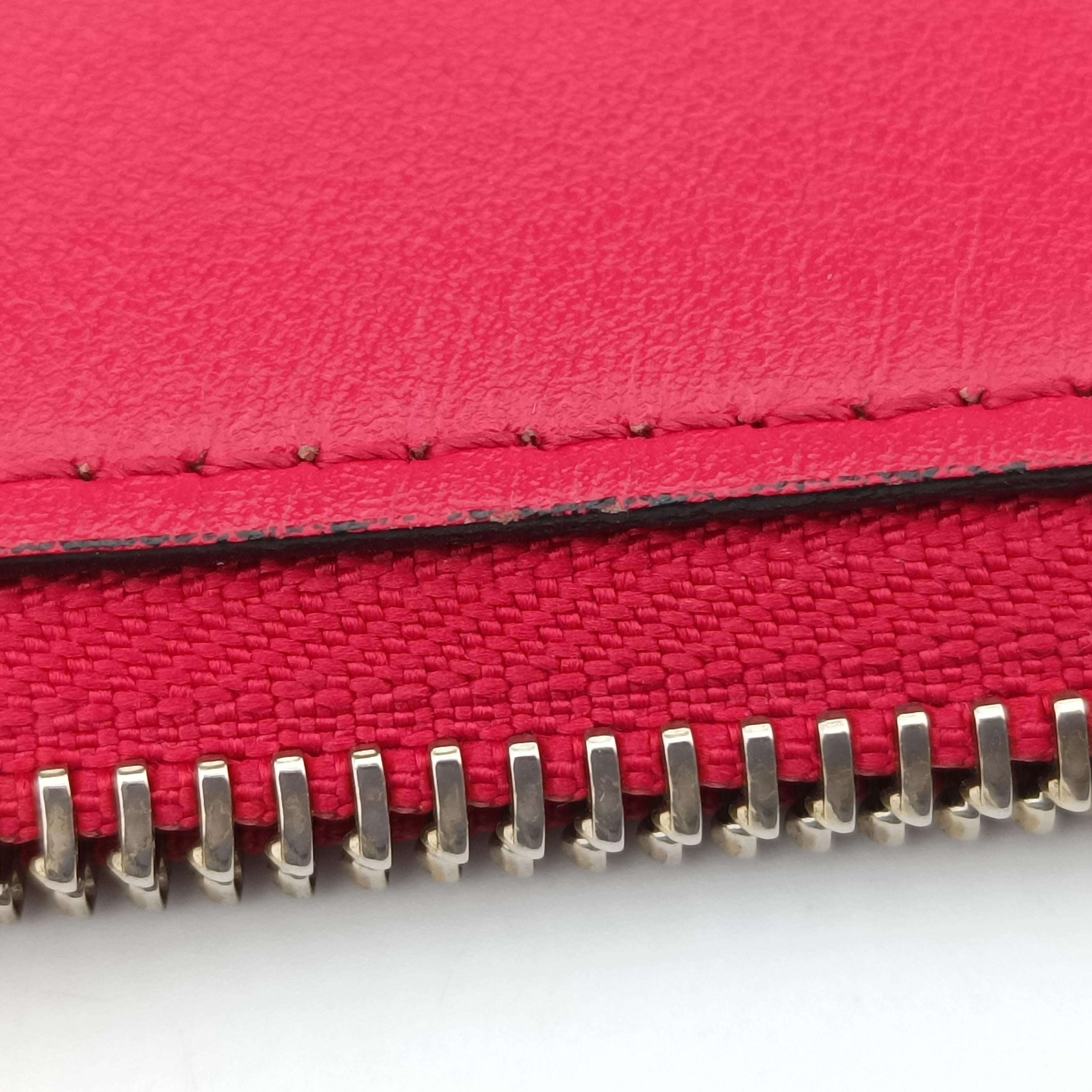 Secondhand VERSACE La Medusa Red Leather  shoulderbag | stylenewstar