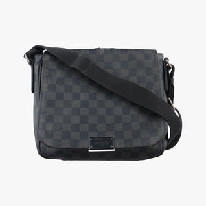 Pre-owned Louis Vuitton DANIEL MM Noir Damier GRAPHITE N41260 shoulderbag | stylenewstar