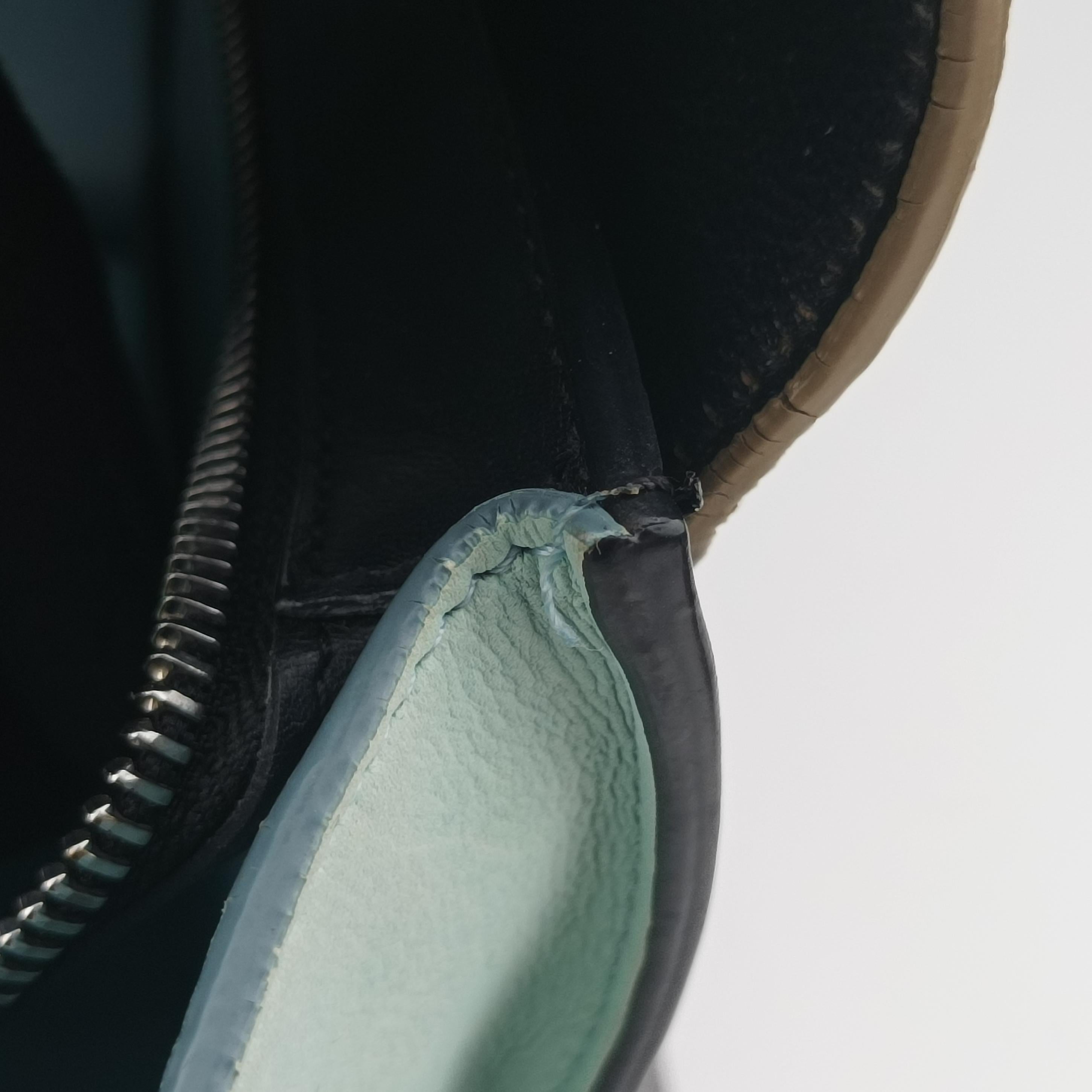 Pre-owned Celine Trapèze Beige x Black x Green Leather x suede  shoulderbag | stylenewstar