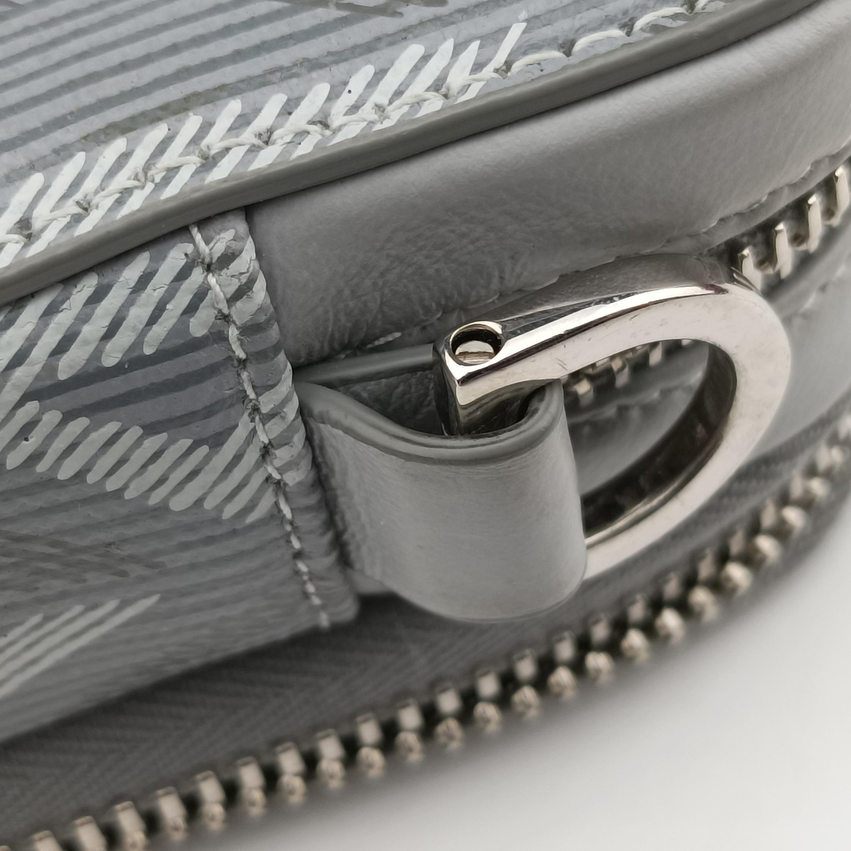 Secondhand Christian Dior messenger pouch Gray×Multicolour Leather  shoulderbag | stylenewstar