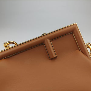 Pre-owned Fendi First small Brown Leather 8BP129 shoulderbag | stylenewstar