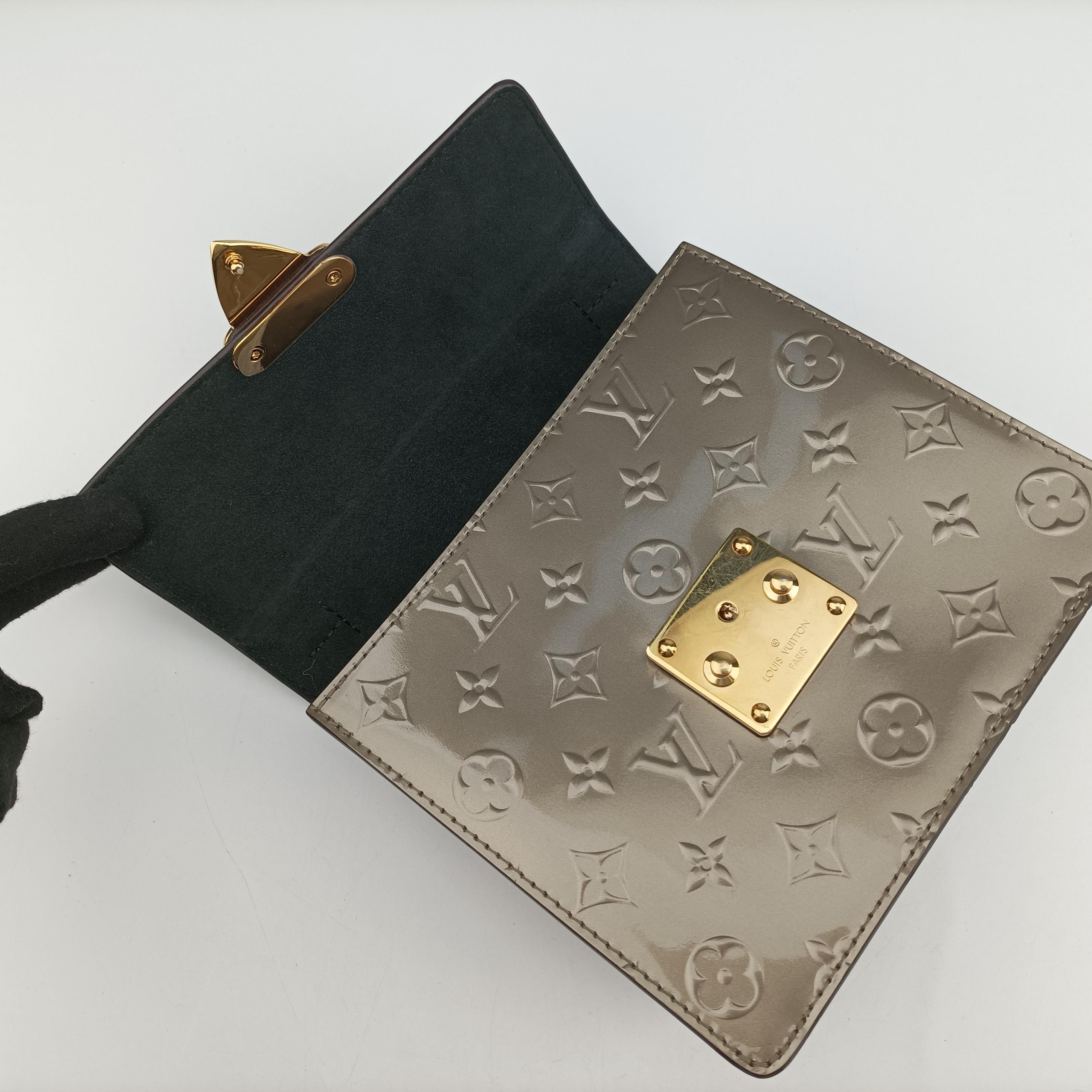 Pre-owned Louis Vuitton Spring Street PM CHAMPAGNE METALLISE Vernis M90502 shoulderbag | stylenewstar