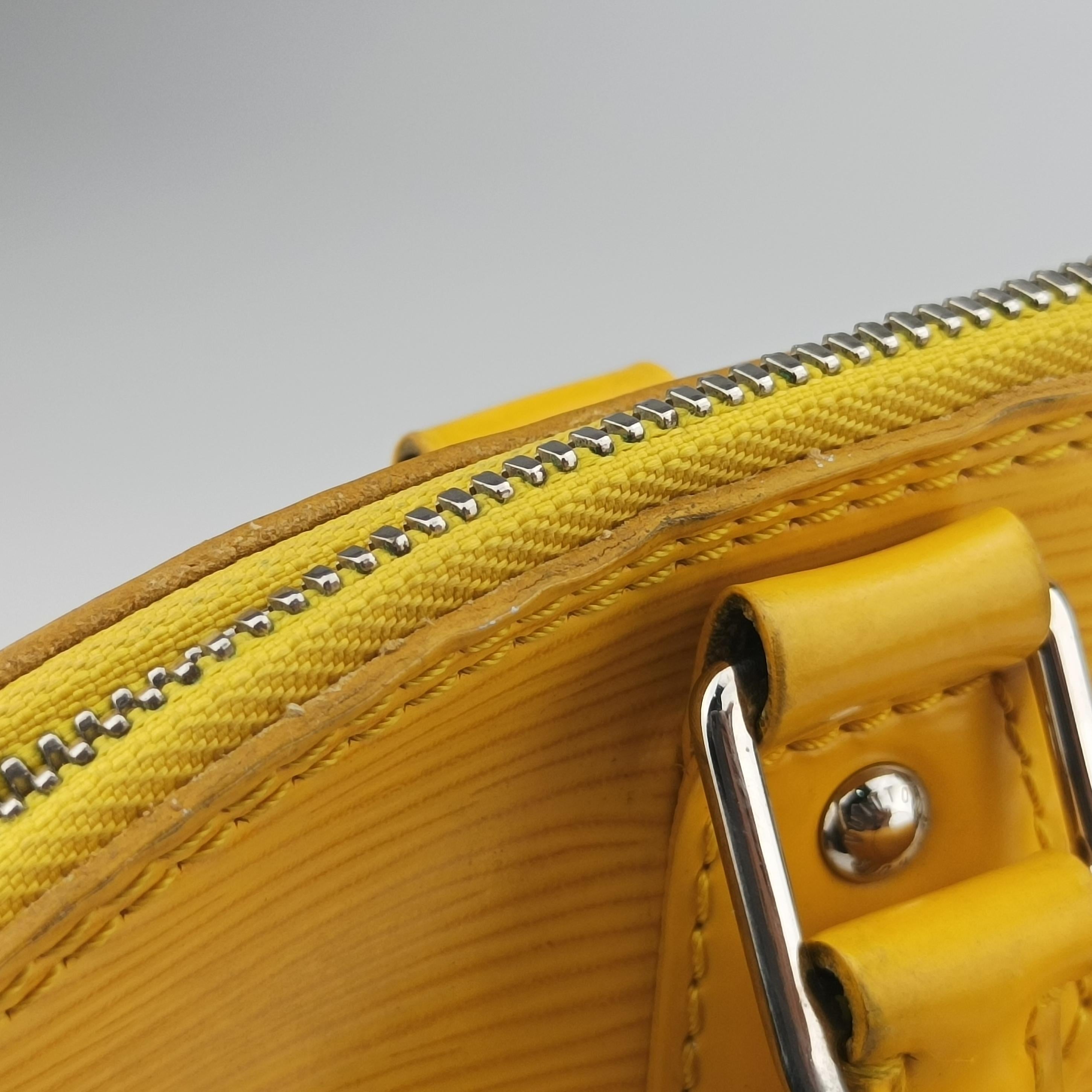 Vintage Louis Vuitton Alma PM MIMOSA Epi M40951 shoulderbag | stylenewstar