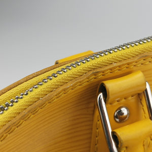 Vintage Louis Vuitton Alma PM MIMOSA Epi M40951 shoulderbag | stylenewstar