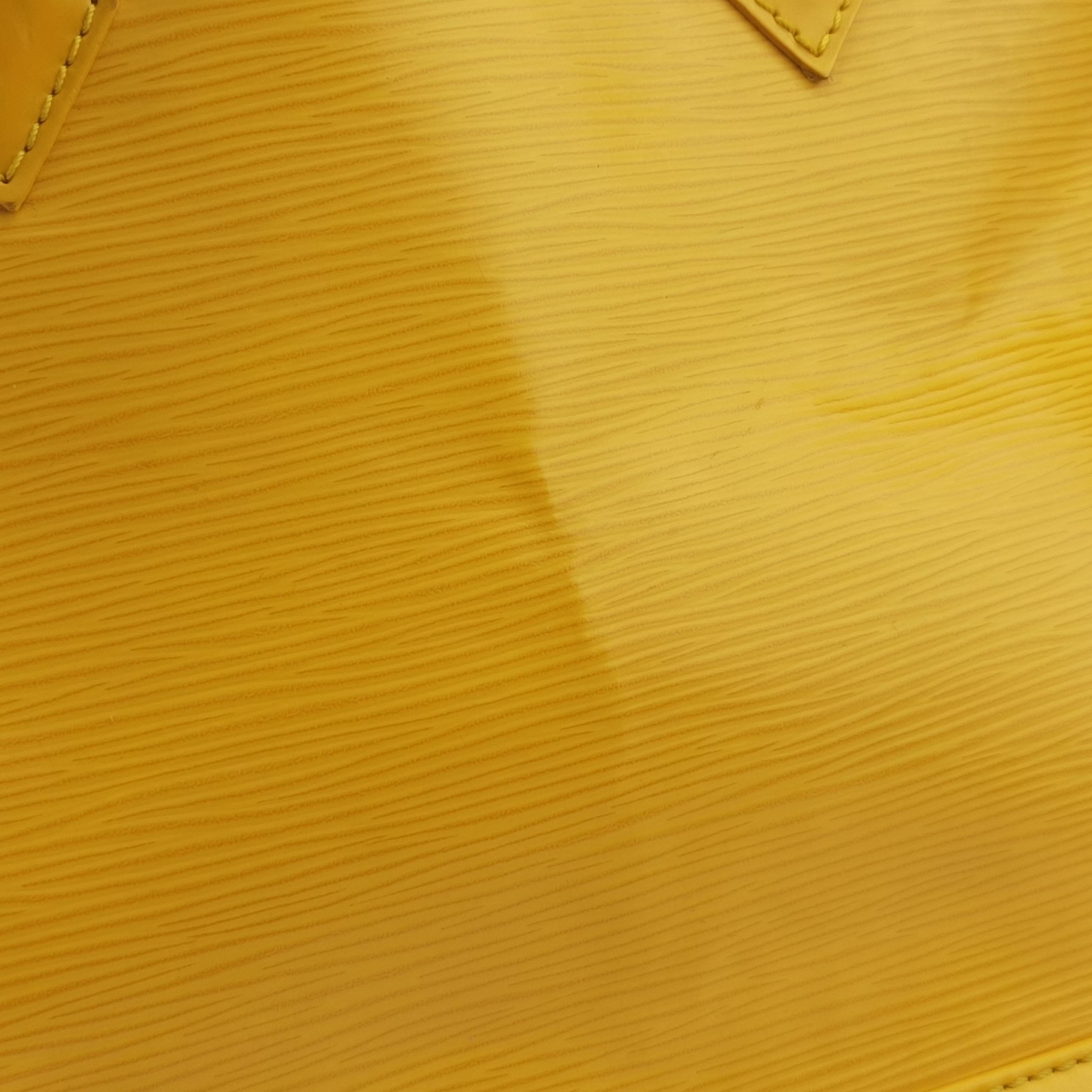 Vintage Louis Vuitton Alma PM MIMOSA Epi M40951 shoulderbag | stylenewstar