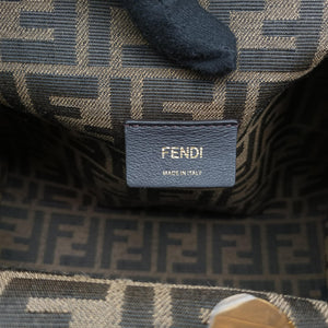 Pre-owned Fendi First middle White Leather 8BP127 shoulderbag | stylenewstar