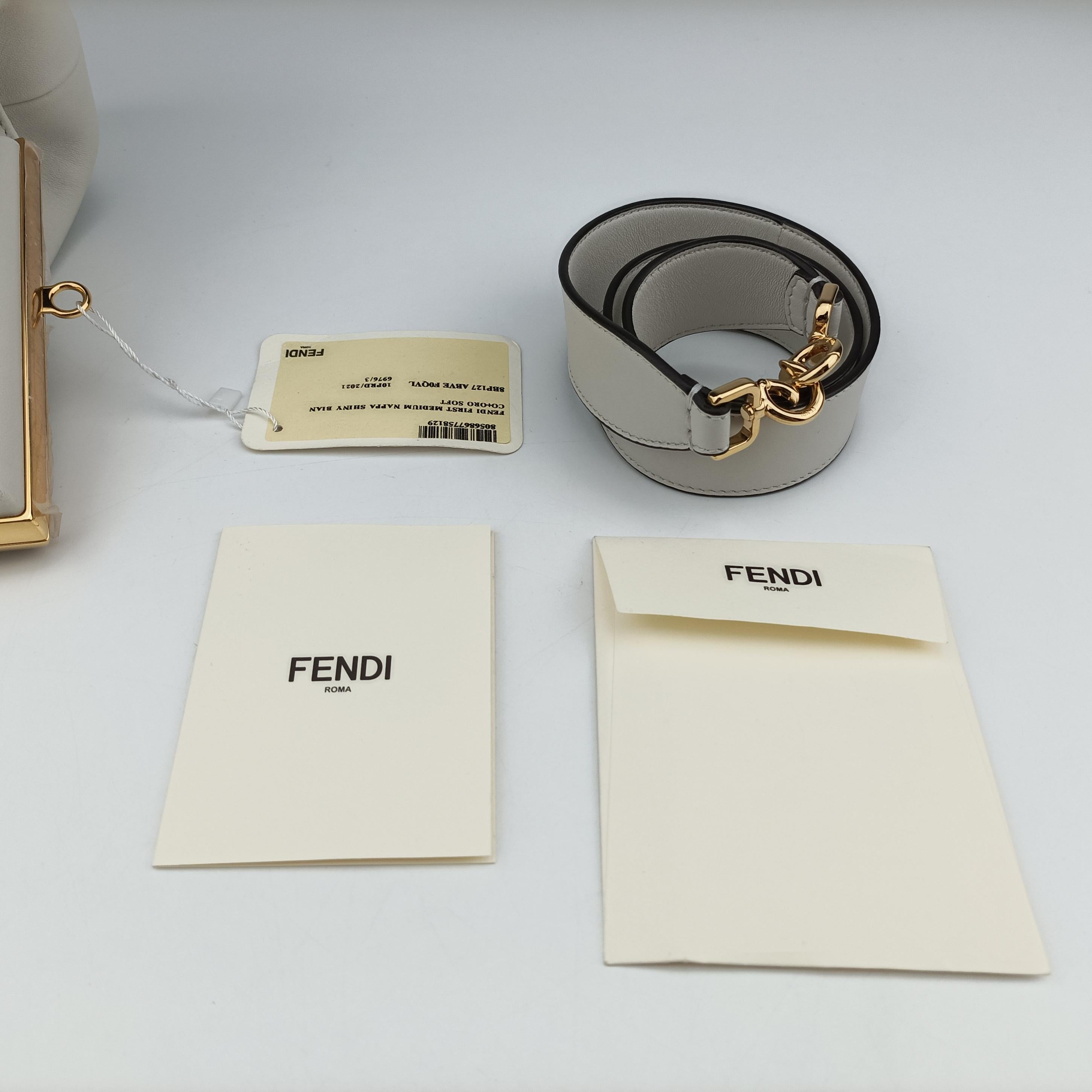 Pre-owned Fendi First middle White Leather 8BP127 shoulderbag | stylenewstar