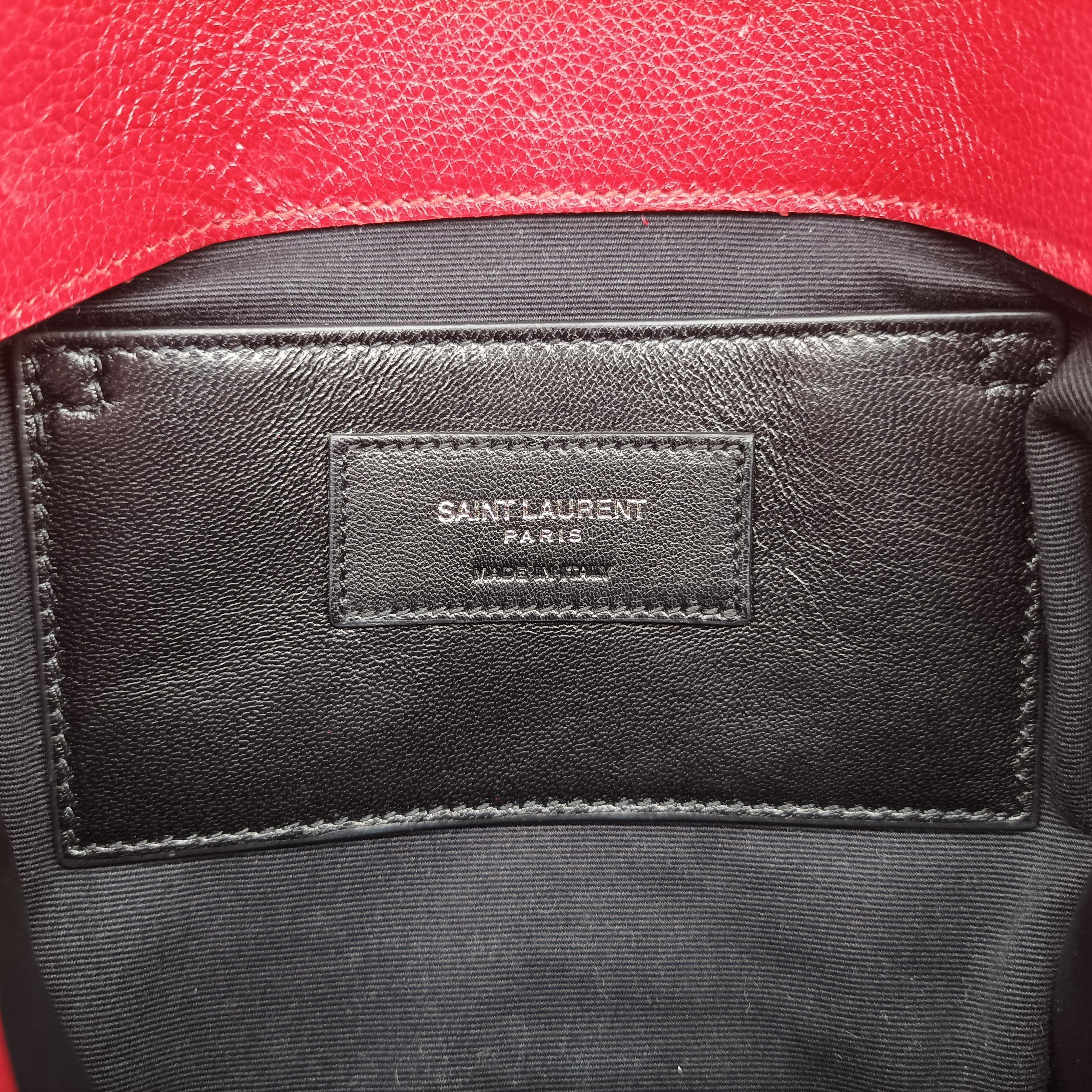 Vintage Yves Saint Laurent COLLEGE Red Caviar Leather 428056 shoulderbag | stylenewstar