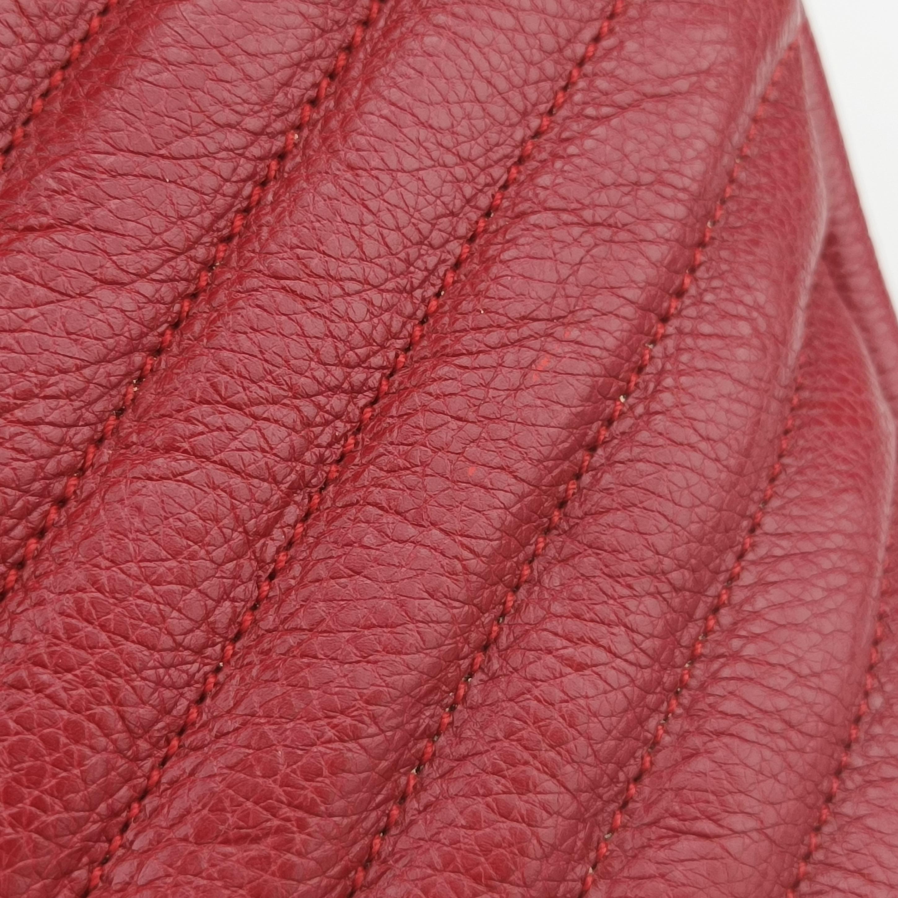 Vintage Yves Saint Laurent COLLEGE Red Caviar Leather 428056 shoulderbag | stylenewstar