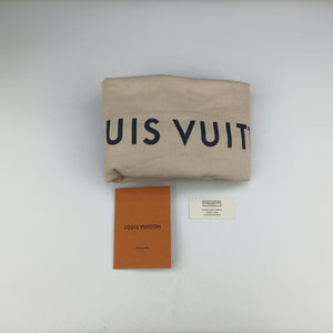 Pre-owned Louis Vuitton Crafty OnTheGo GM Crème Rouge Monogram Giant M45358 shoulderbag | stylenewstar