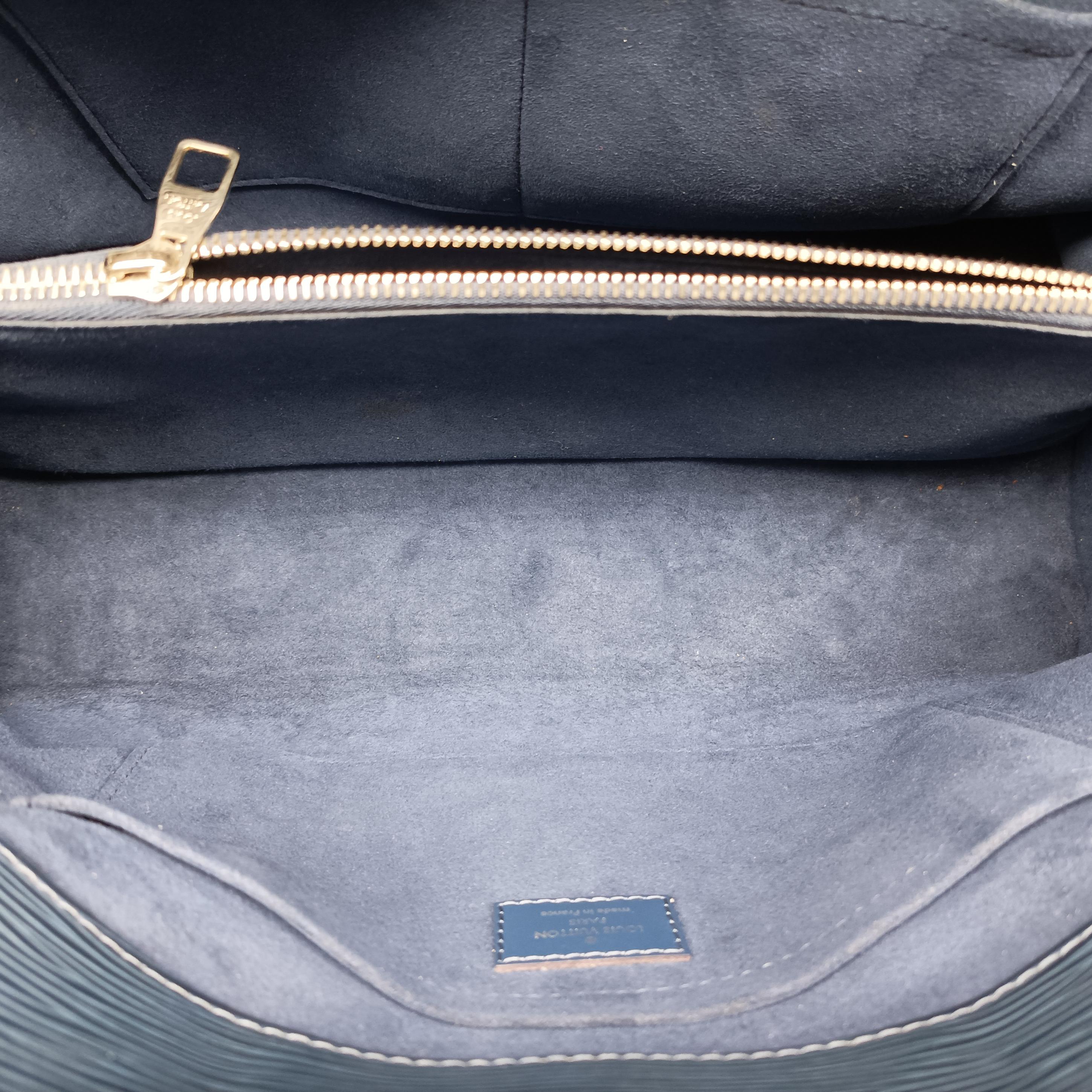 Pre-owned Louis Vuitton Marly MM Navy epi M94616 shoulderbag | stylenewstar