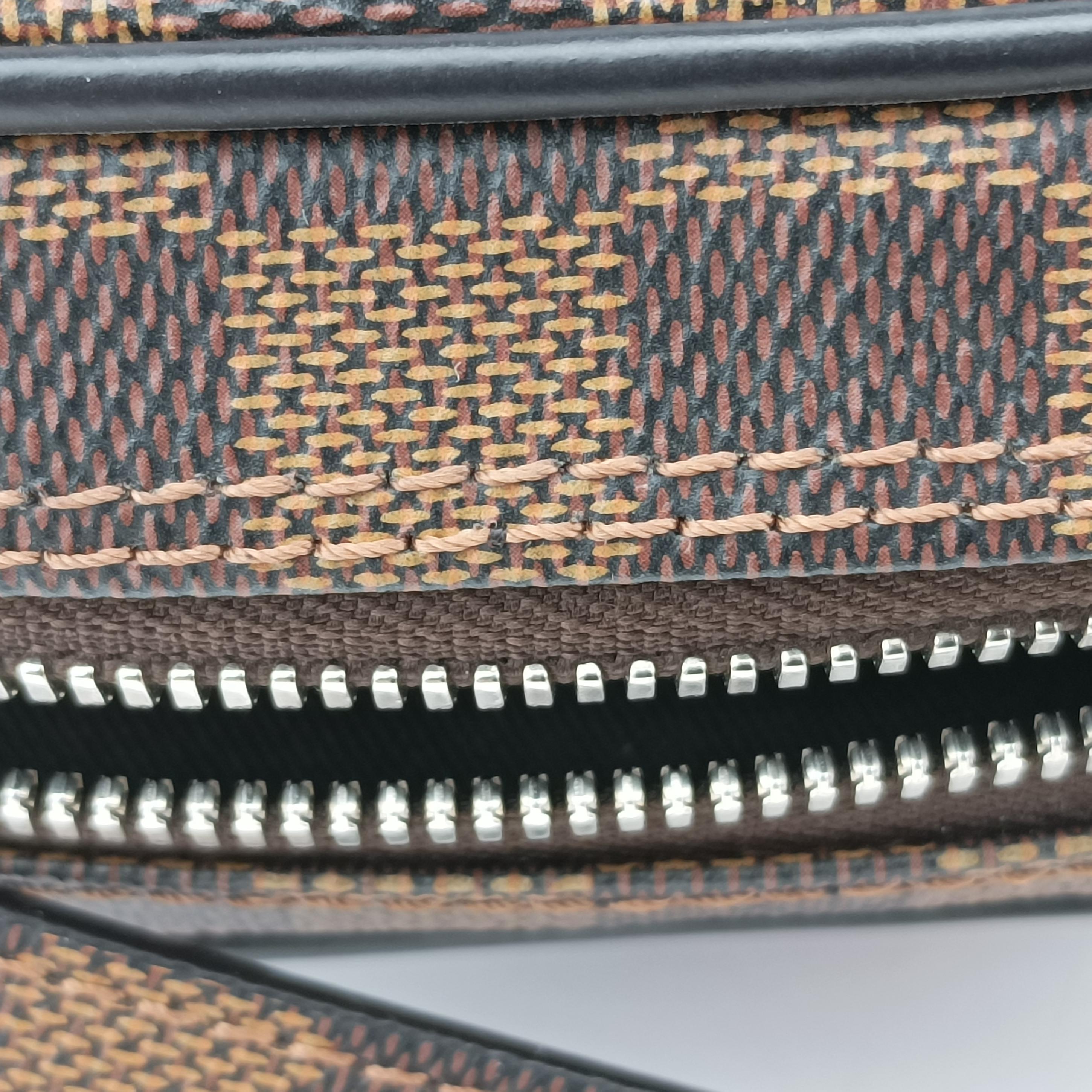 Pre-owned Louis Vuitton AMAZONE Chapman Ebenex Multicolor Damier Savannah N42703 shoulderbag | stylenewstar