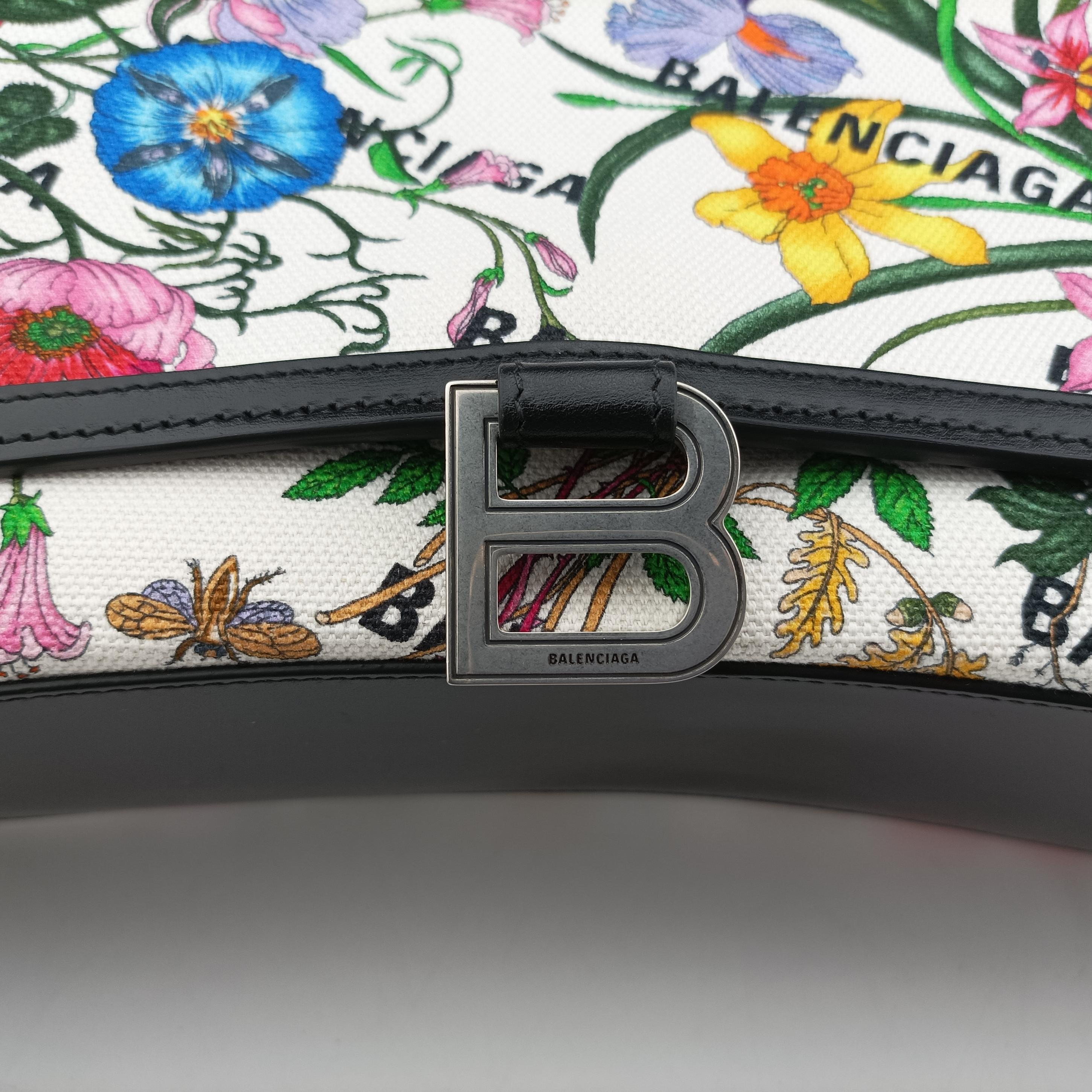 Pre-owned Gucci Hacker Project Flora Multicolour Canvas × Leather 681696 shoulderbag | stylenewstar