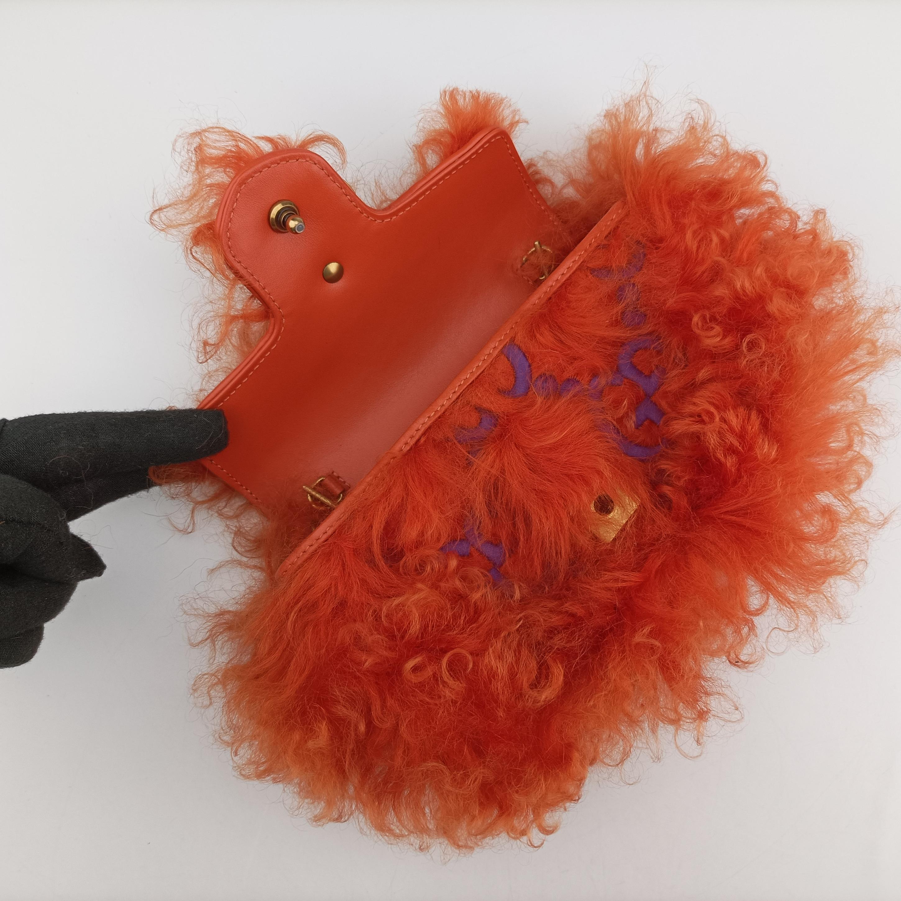Pre-owned Gucci GG Marmont Orange Fur 476433 shoulderbag | stylenewstar