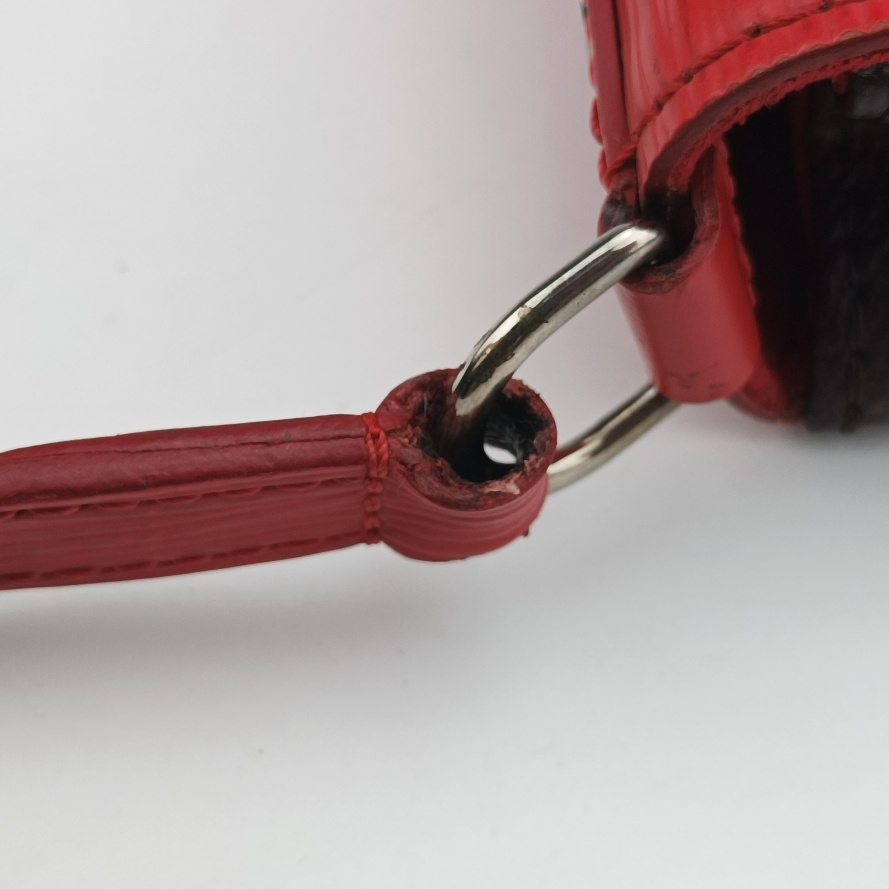 Secondhand Louis Vuitton SAINT MICHEL brown×COQUELICOT Monogram Canvas×calf leather M44031 shoulderbag | stylenewstar