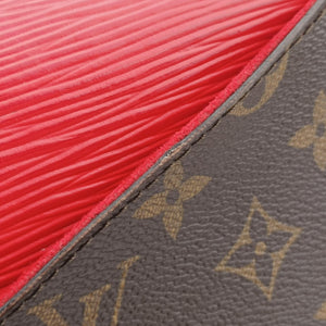 Secondhand Louis Vuitton SAINT MICHEL brown×COQUELICOT Monogram Canvas×calf leather M44031 shoulderbag | stylenewstar