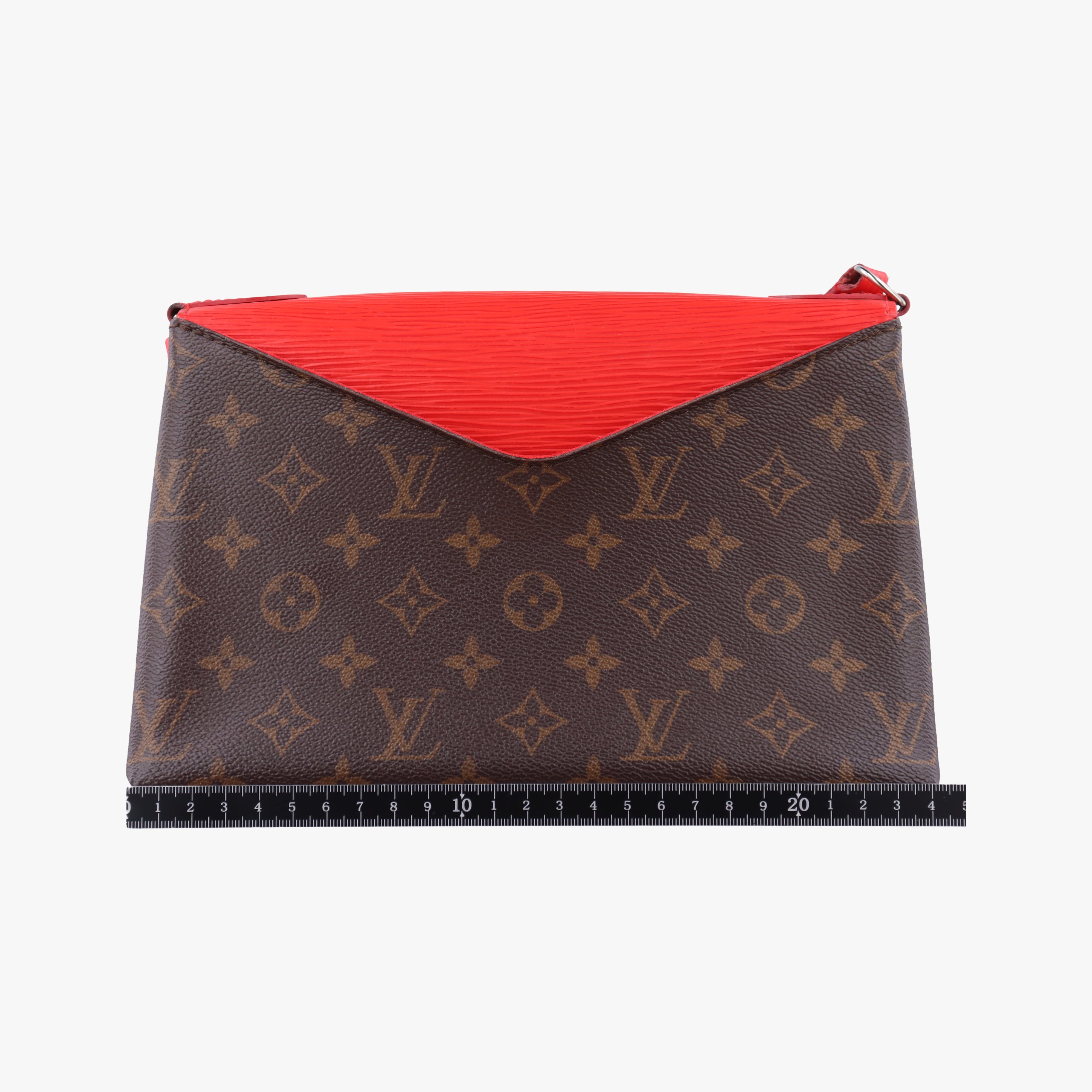 Secondhand Louis Vuitton SAINT MICHEL brown×COQUELICOT Monogram Canvas×calf leather M44031 shoulderbag | stylenewstar