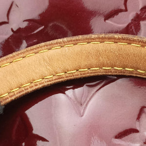 Pre-owned Louis Vuitton Bréa MM Amarante Vernis M91619 handbag | stylenewstar