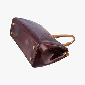 Pre-owned Louis Vuitton Bréa MM Amarante Vernis M91619 handbag | stylenewstar