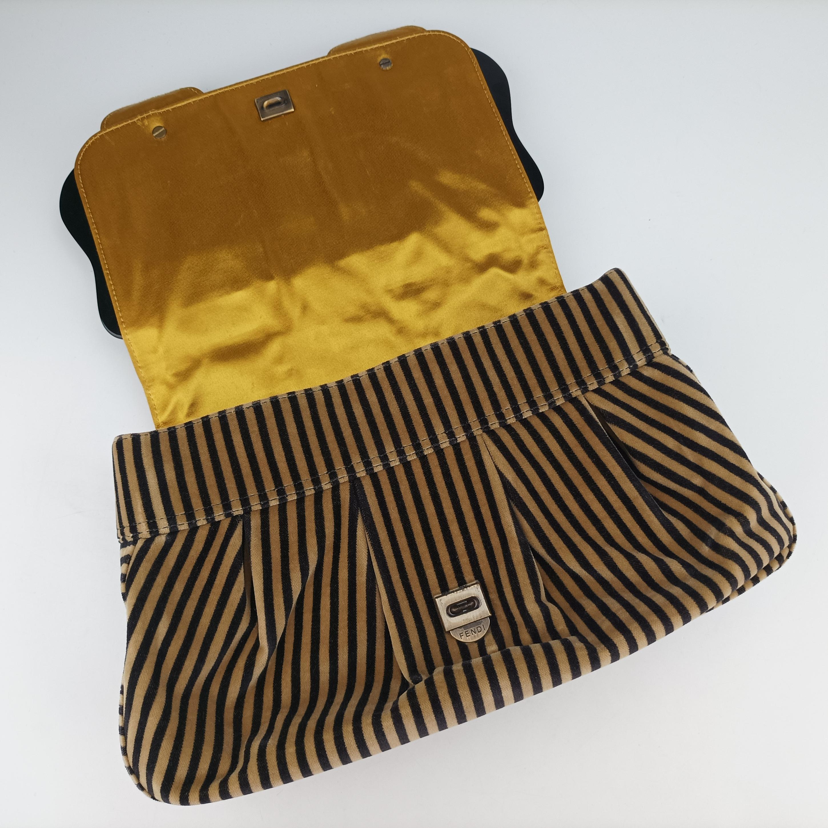 Pre-owned Fendi Stripe Calfhair and Velvet Multicolour Velvet × Fur 8BN165 handbag | stylenewstar