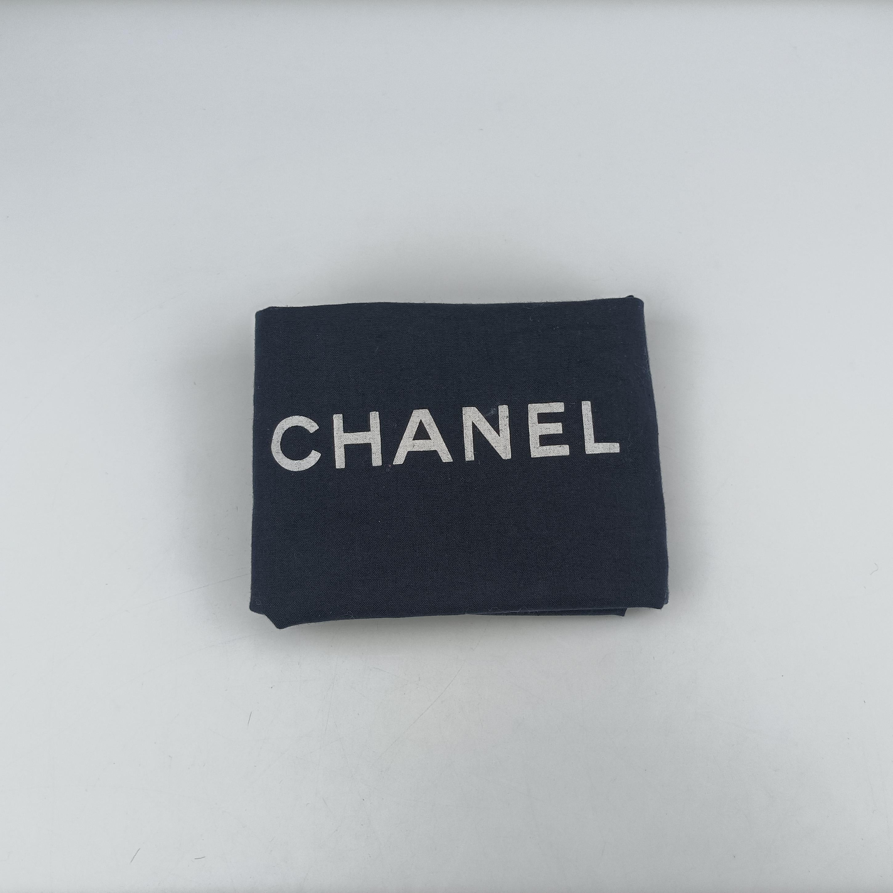 Pre-owned Chanel Paris-Venice Vinyl Lipstick Ligne Blue Patent Leather A47926 shoulderbag | stylenewstar