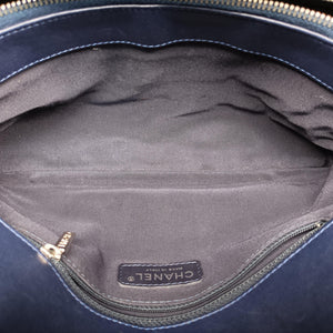 Pre-owned Chanel Paris-Venice Vinyl Lipstick Ligne Blue Patent Leather A47926 shoulderbag | stylenewstar