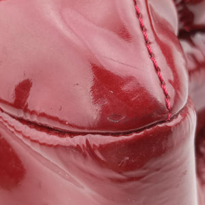 Pre-owned Chanel Matelasse Red Patent Leather A67292 shoulderbag | stylenewstar