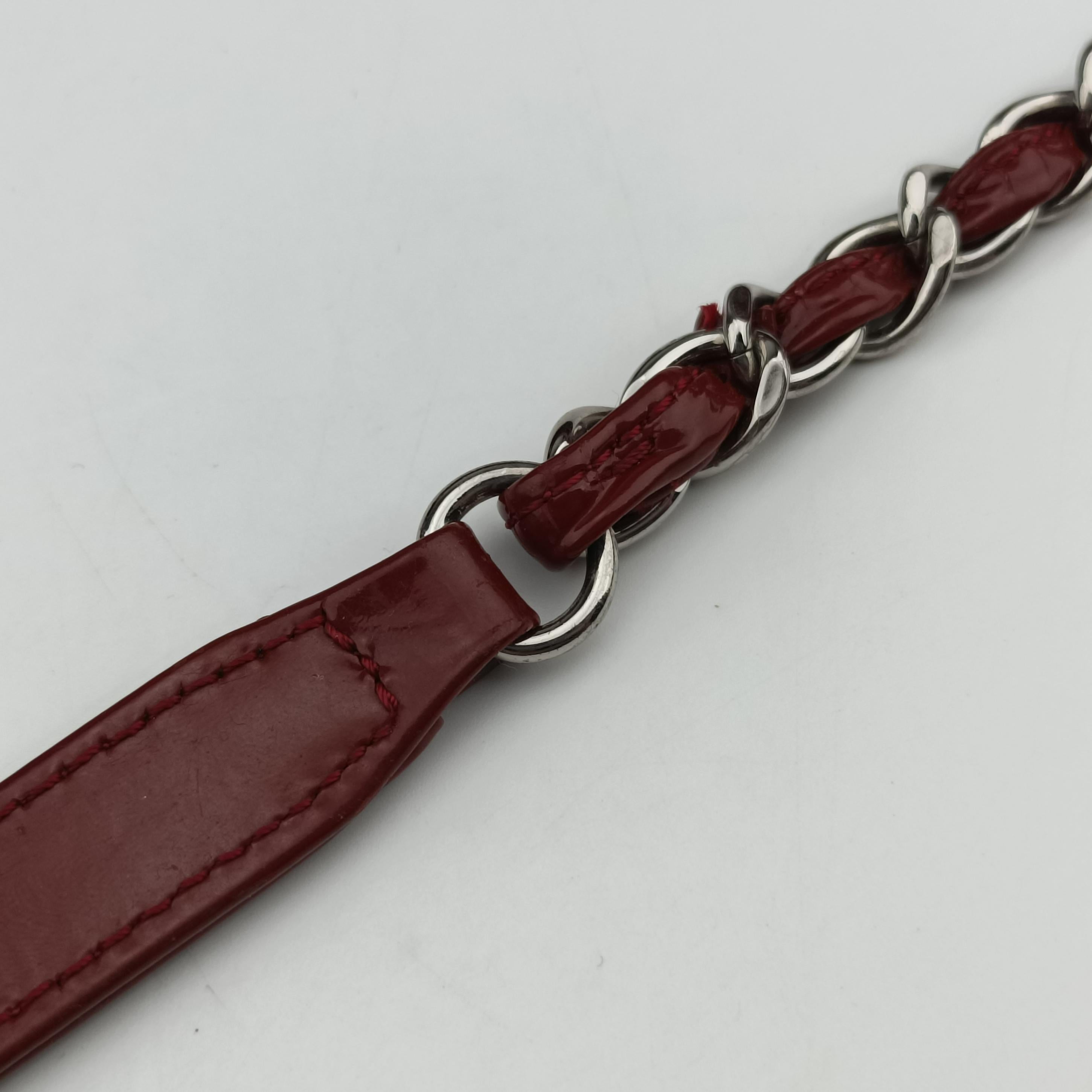 Pre-owned Chanel Matelasse Red Patent Leather A67292 shoulderbag | stylenewstar