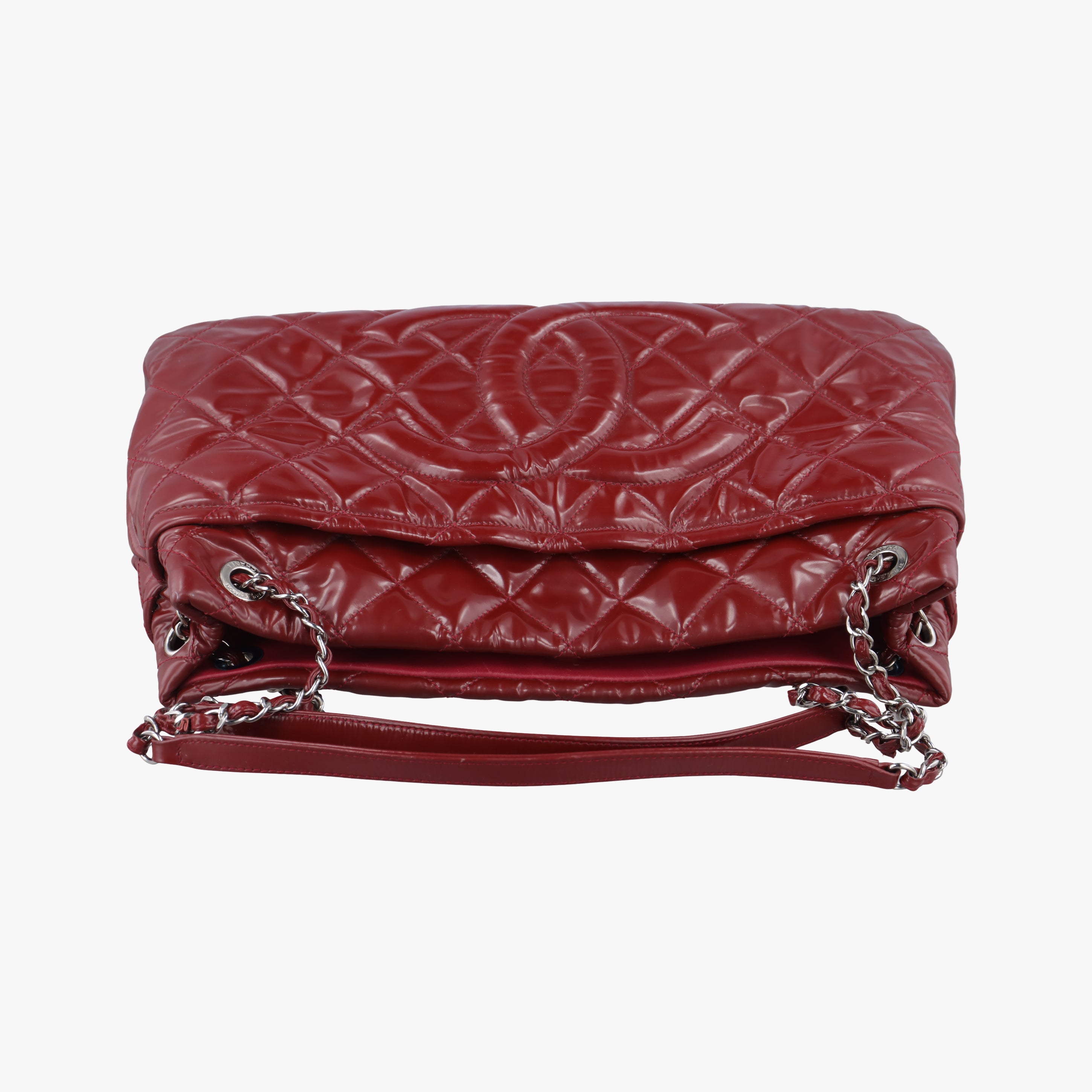 Pre-owned Chanel Matelasse Red Patent Leather A67292 shoulderbag | stylenewstar