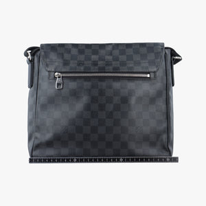 Pre-owned Louis Vuitton DANIEL MM Noir Damier GRAPHITE N58029 shoulderbag | stylenewstar