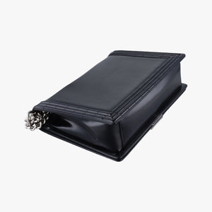 Pre-owned Chanel BOY CHANEL Black Enamel A67021 shoulderbag | stylenewstar