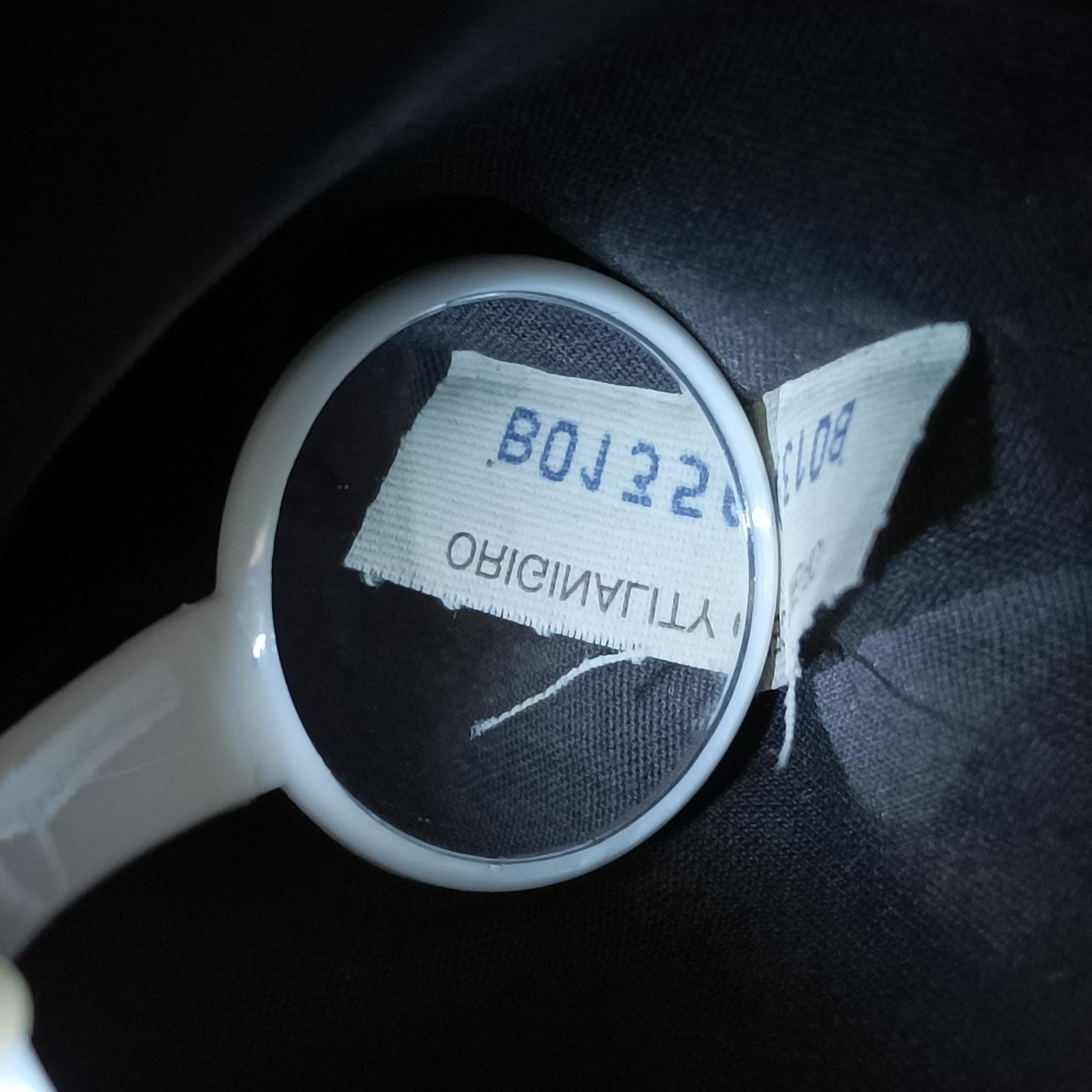 Secondhand Bottega Veneta Intrecciato Black lambskin  handbag | stylenewstar