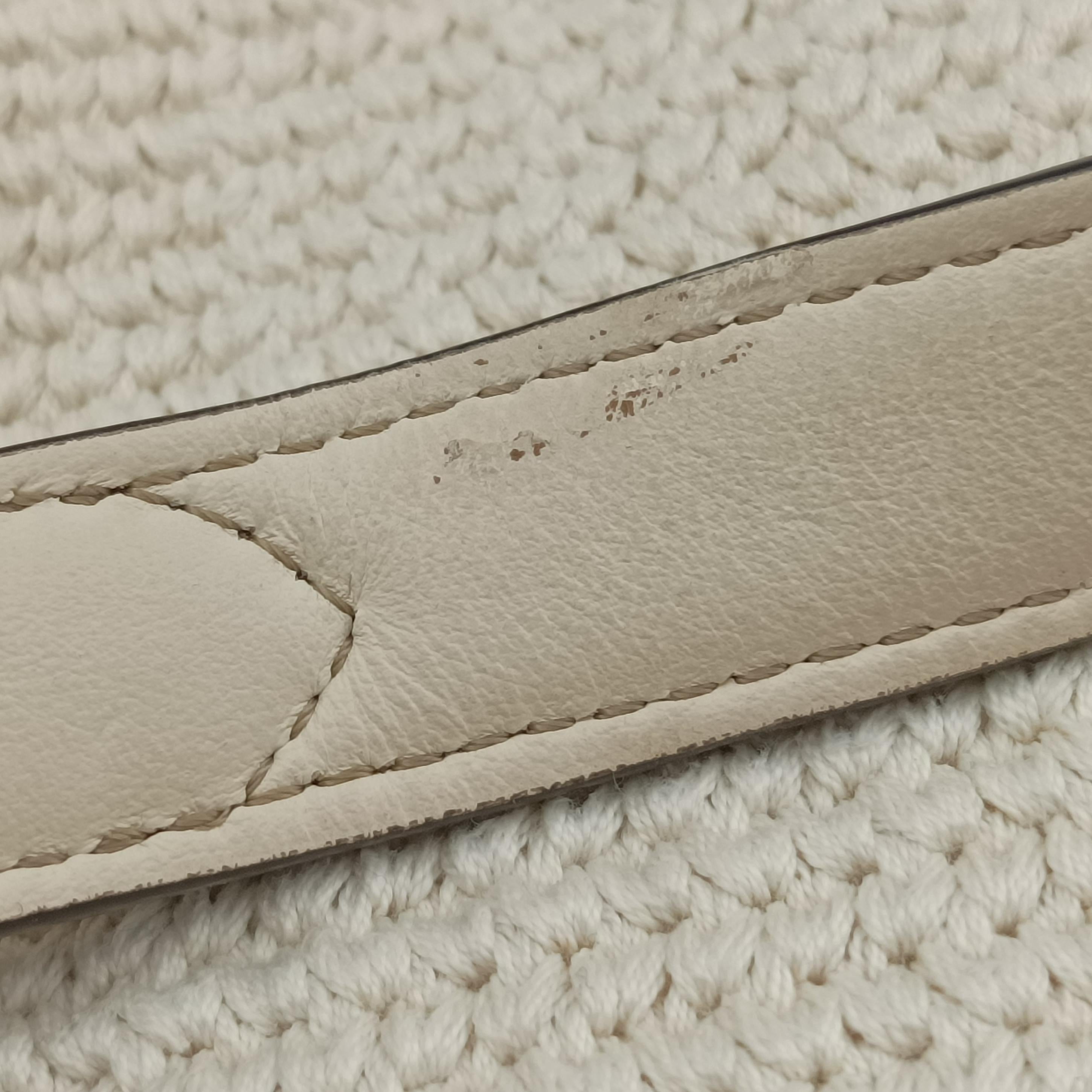 Pre-owned Fendi Croissant Crochet White Fabric × leather 8BR790 shoulderbag | stylenewstar