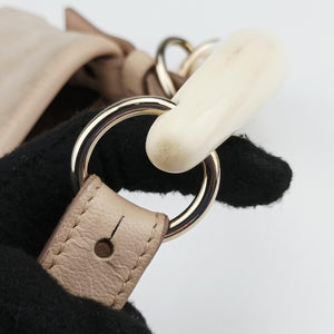 Pre-owned Yves Saint Laurent Mombasa Beige Suede 129134 shoulderbag | stylenewstar