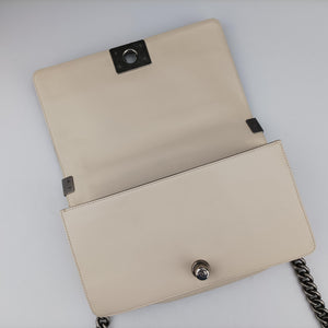 Secondhand Chanel BOY CHANEL Black×white Leather A66713 shoulderbag | stylenewstar