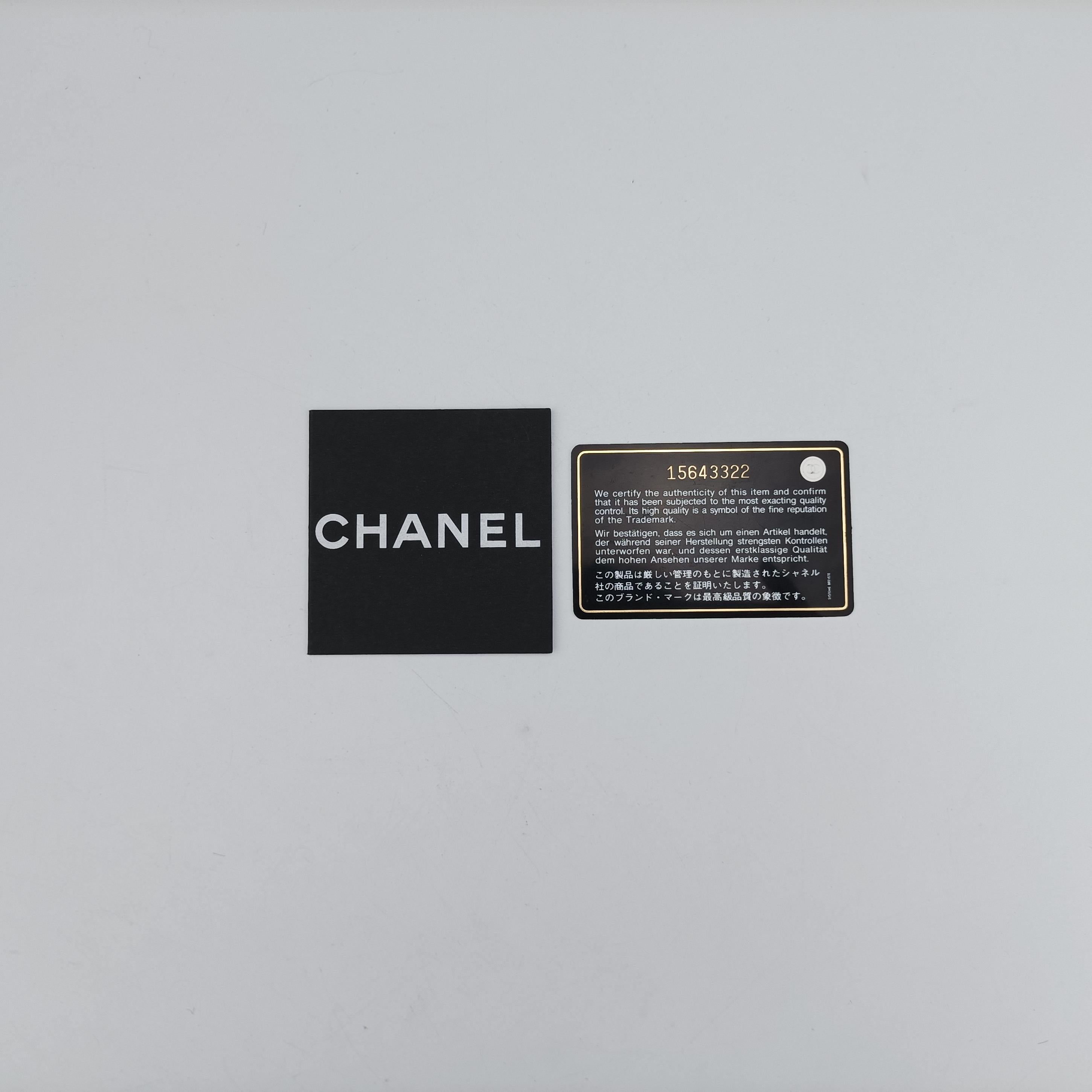 Secondhand Chanel BOY CHANEL Black×white Leather A66713 shoulderbag | stylenewstar