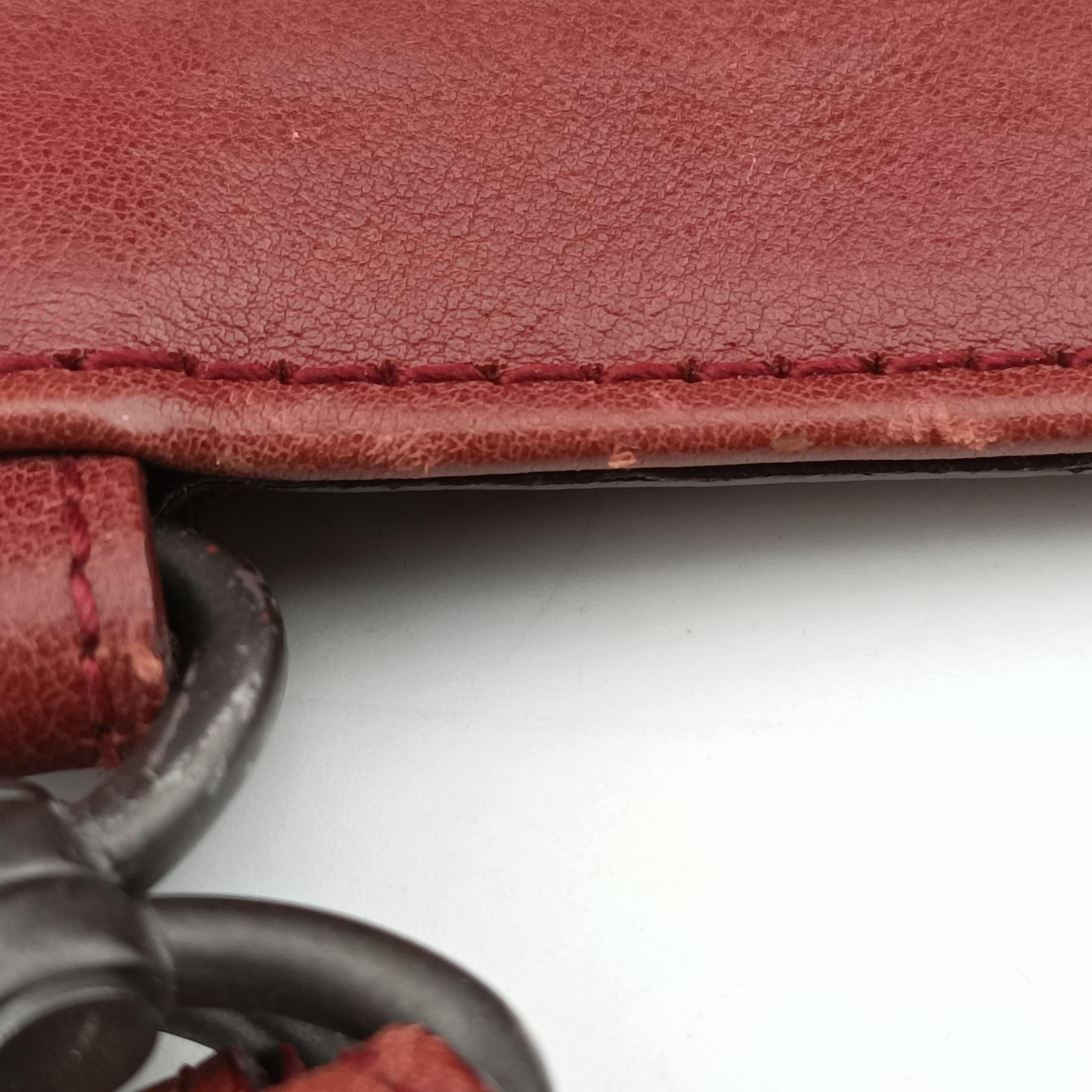 Pre-owned Bottega Veneta Intrecciato Red lambskin  handbag | stylenewstar