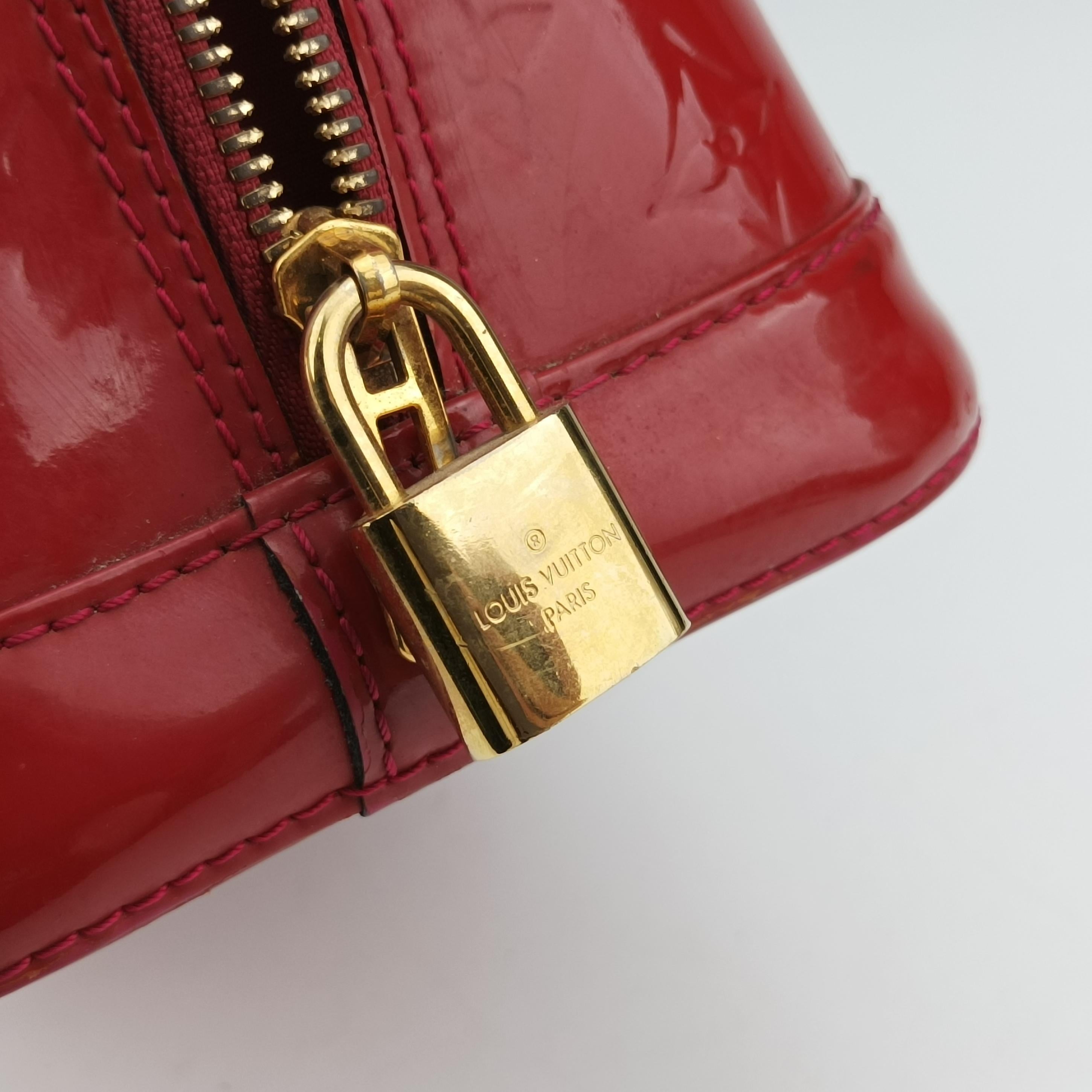 Pre-owned Louis Vuitton Alma PM pomme d'amour Vernis M90096 handbag | stylenewstar