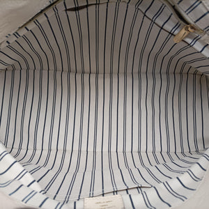 Pre-owned Louis Vuitton Artsy MM NEIGE Monogram Empreinte M93449 handbag | stylenewstar