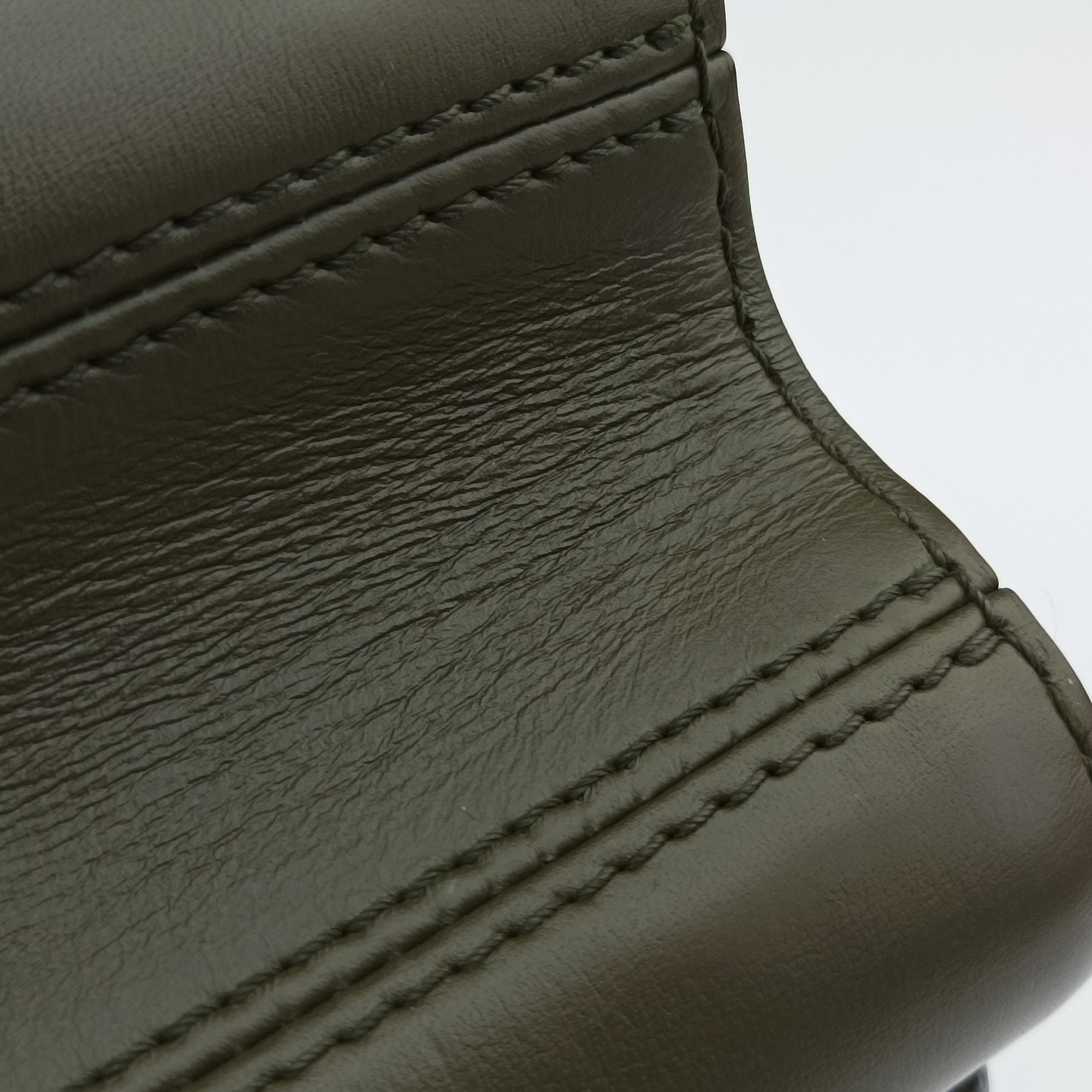 Pre-owned Louis Vuitton Twist PM Green leather M54746 shoulderbag | stylenewstar